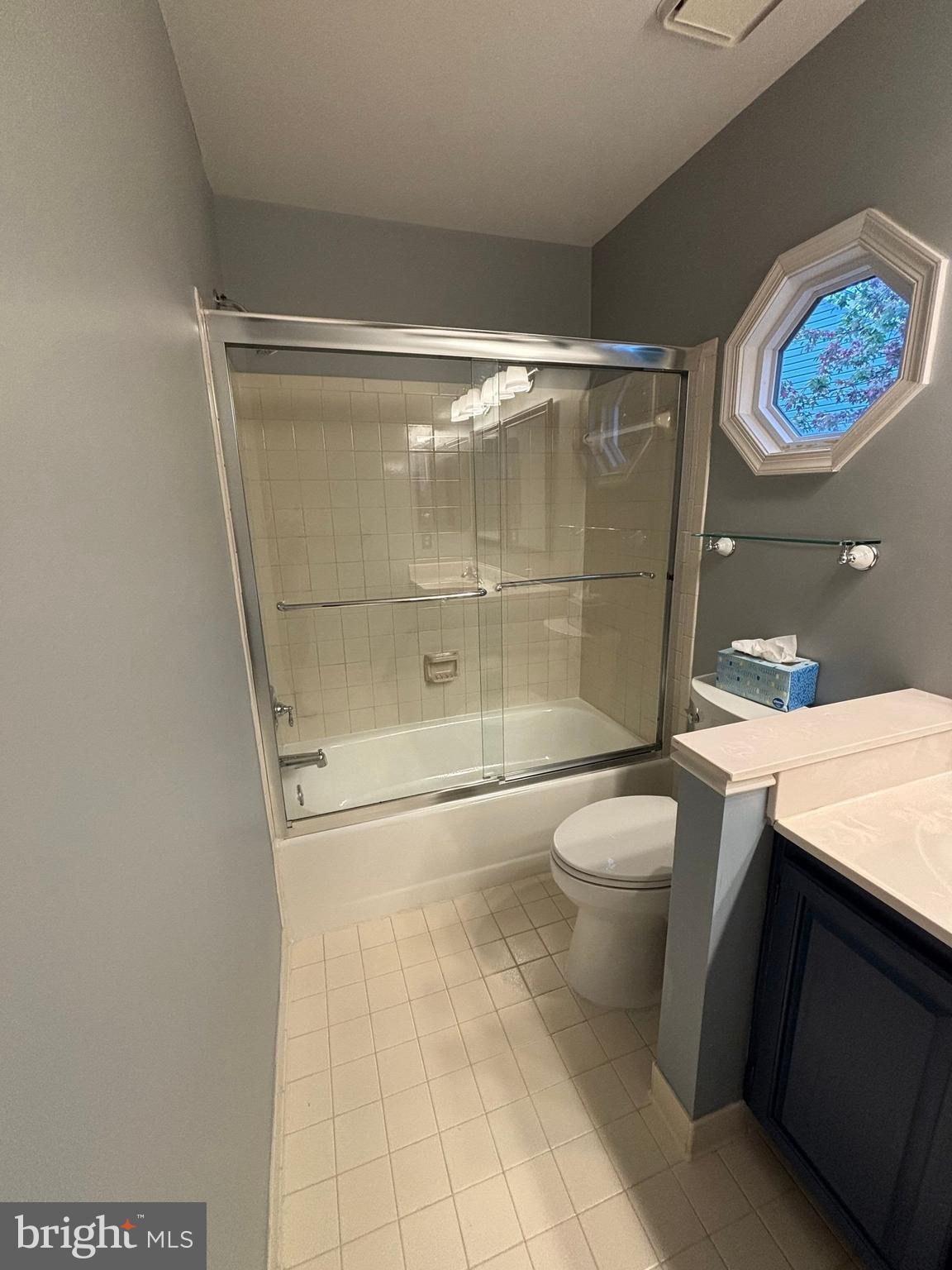 CHANTILLY HIGHLANDS - Residential