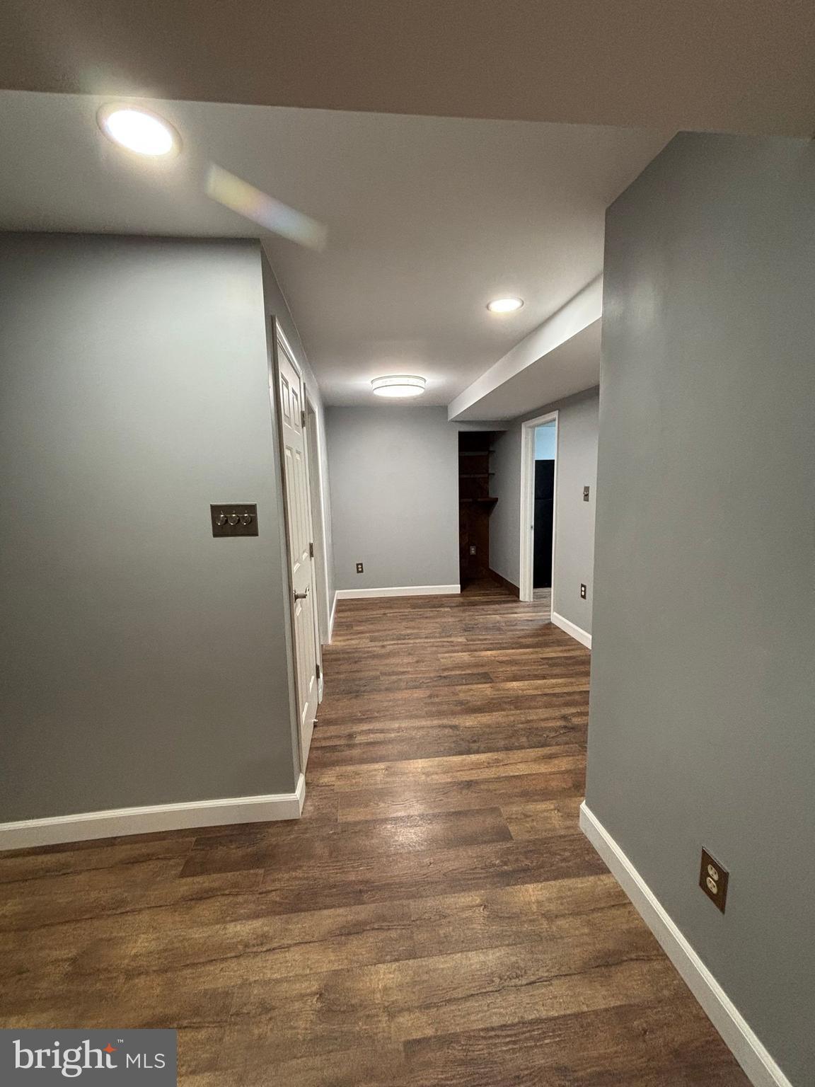 CHANTILLY HIGHLANDS - Residential