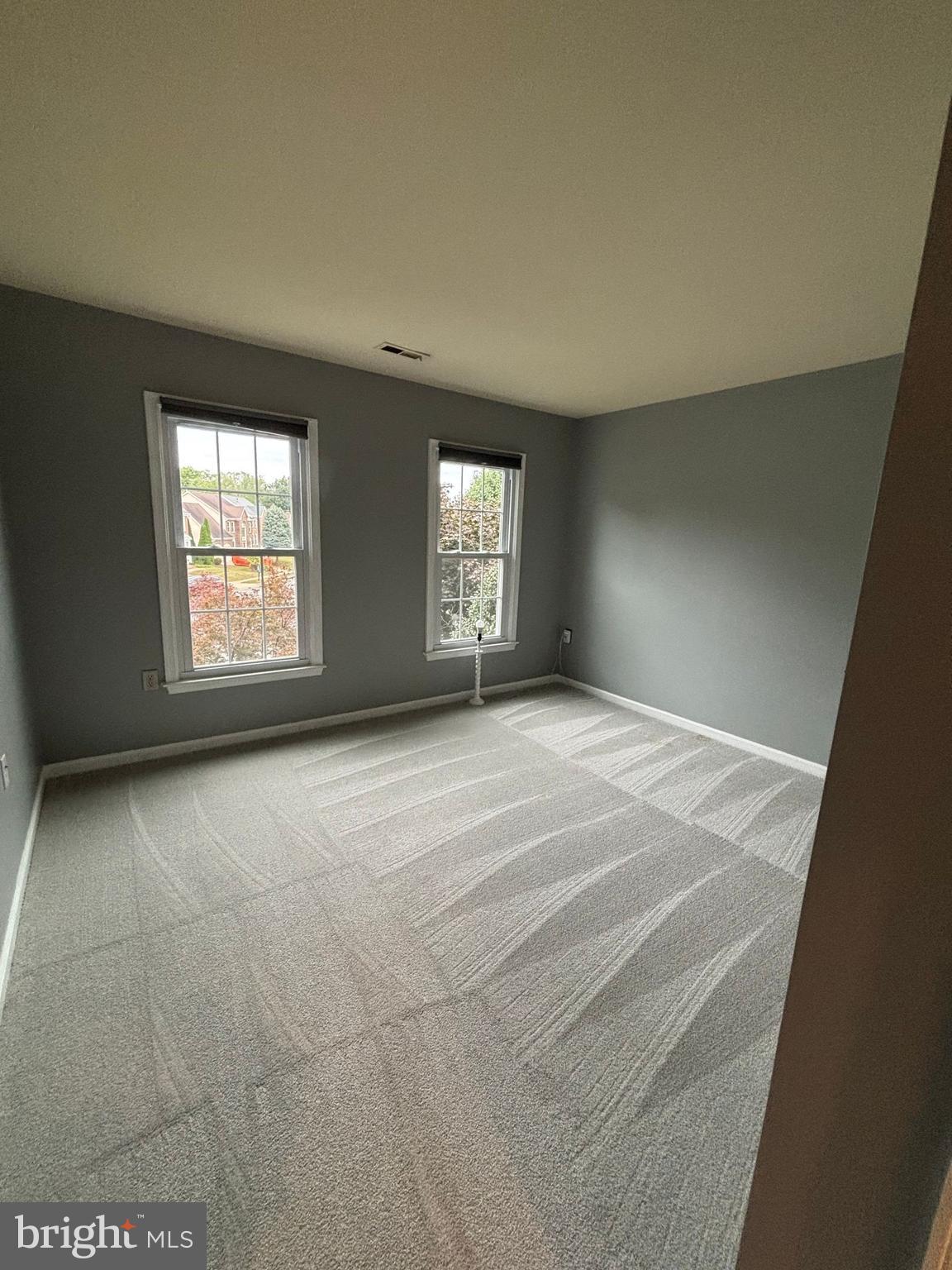 CHANTILLY HIGHLANDS - Residential