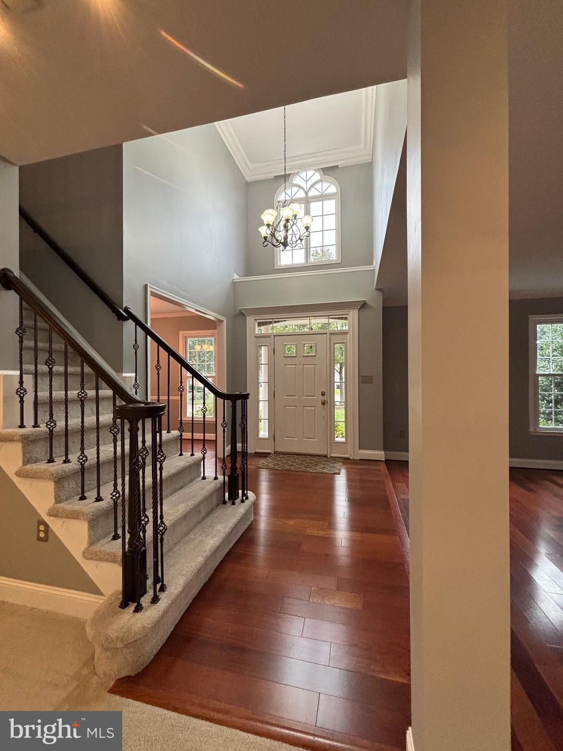 CHANTILLY HIGHLANDS - Residential