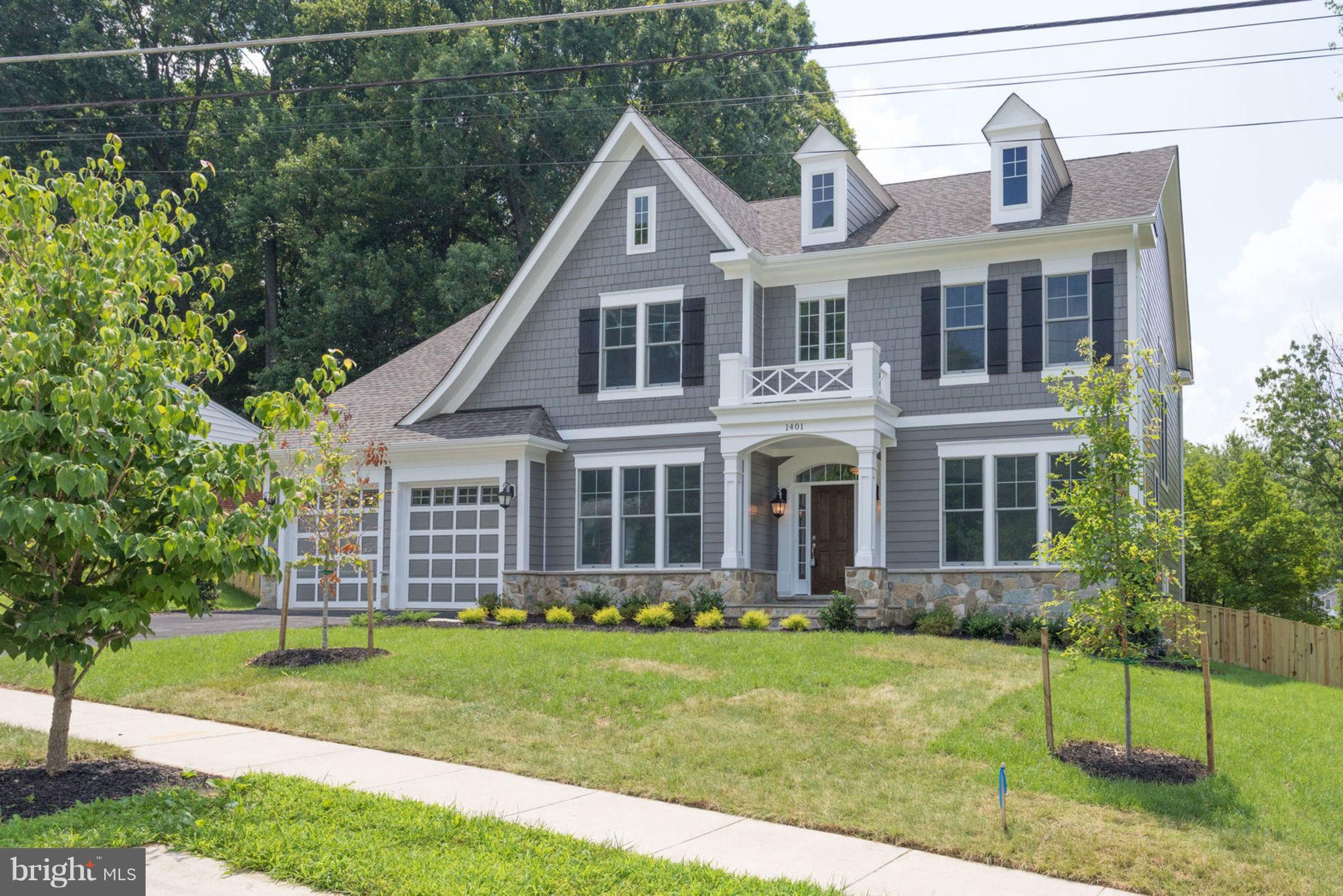 VIENNA WOODS - Residential