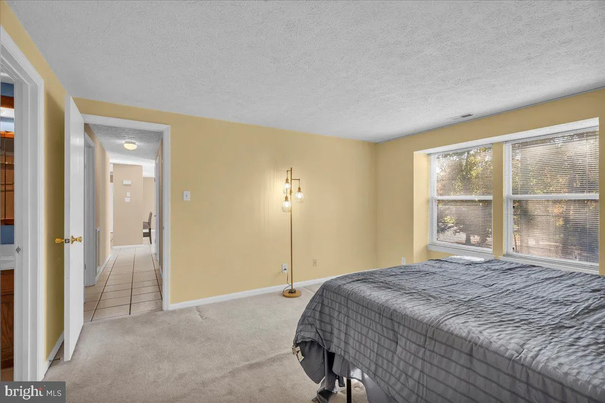 Marlton, New Jersey 08053, United States, 2 Bedrooms Bedrooms, ,2 BathroomsBathrooms,Residential,Contingent,230072