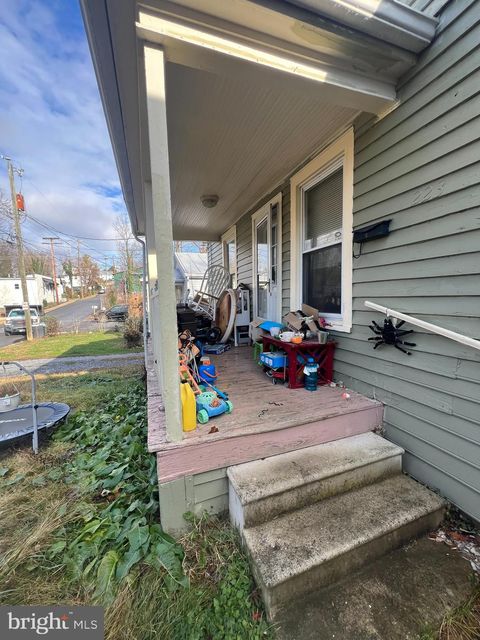 223 MAURY STREET LEXINGTON VA 24450