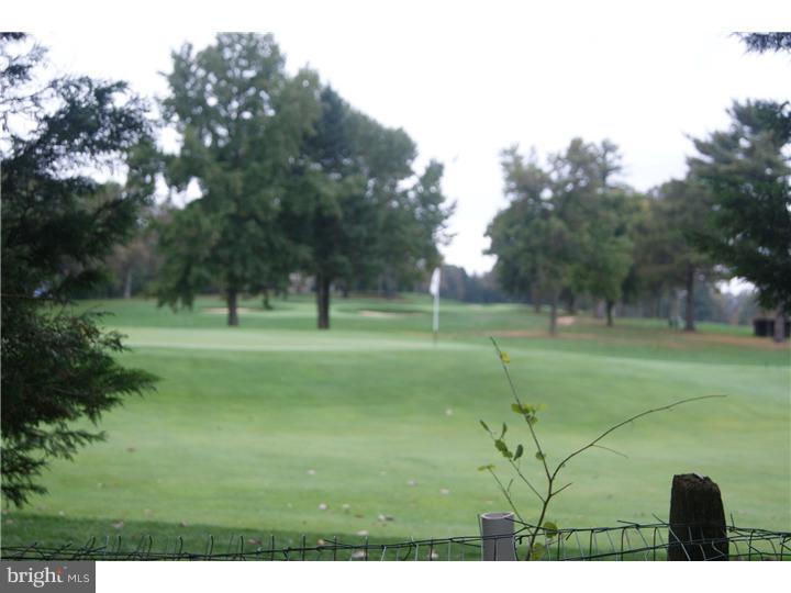 NEWTOWN SQ - Residential