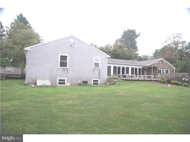 NEWTOWN SQ - Residential