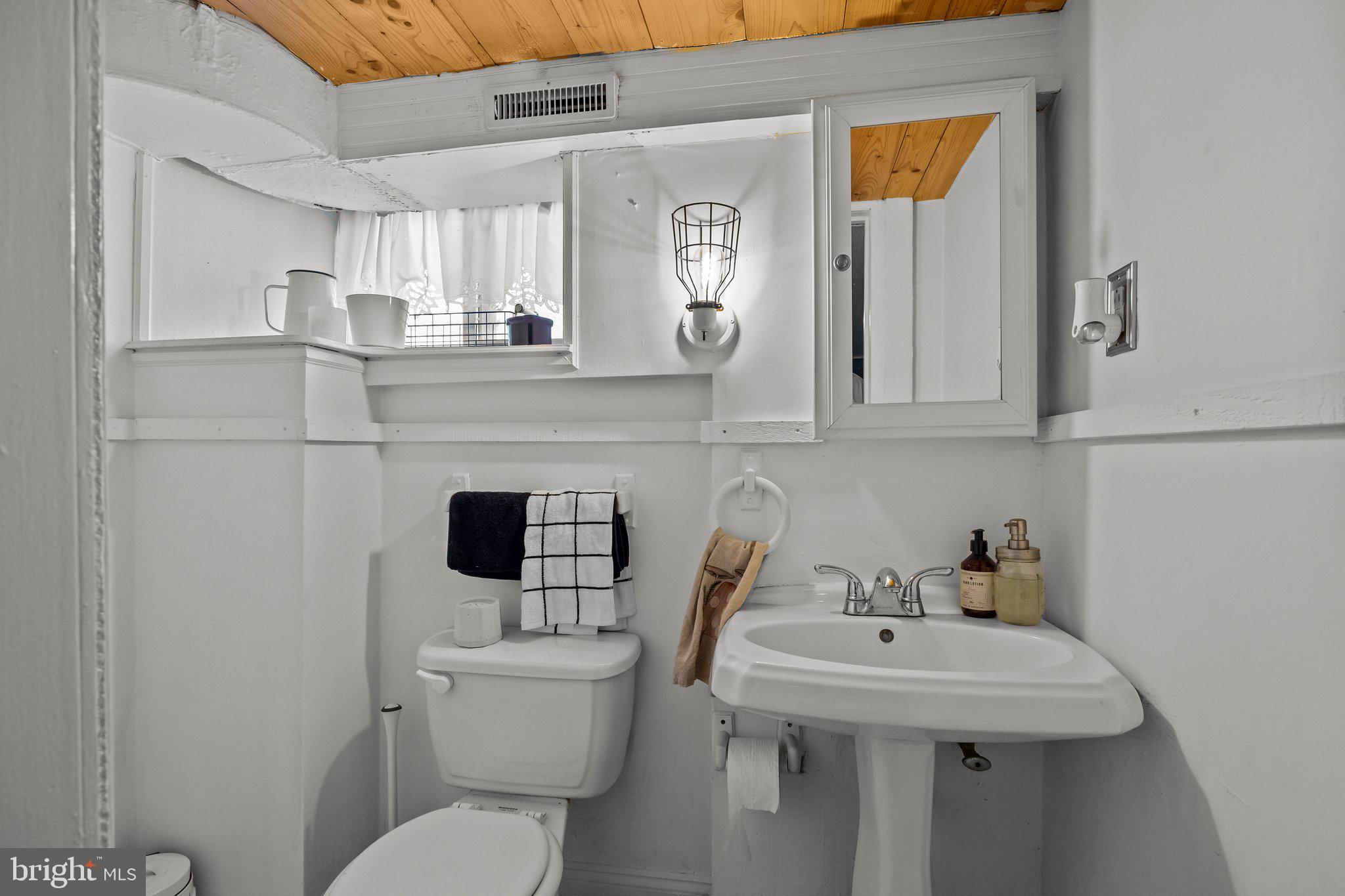 BLAIR MILL VIL EAS - Residential