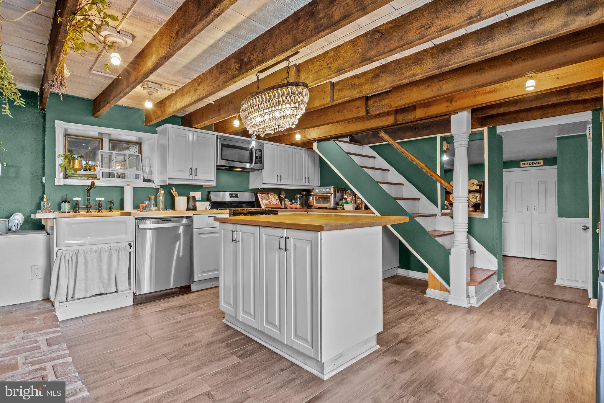 BLAIR MILL VIL EAS - Residential