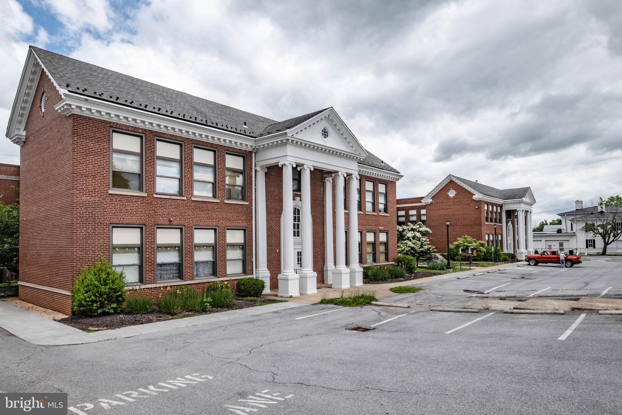 TOWN OF FRONT ROYAL - Residential