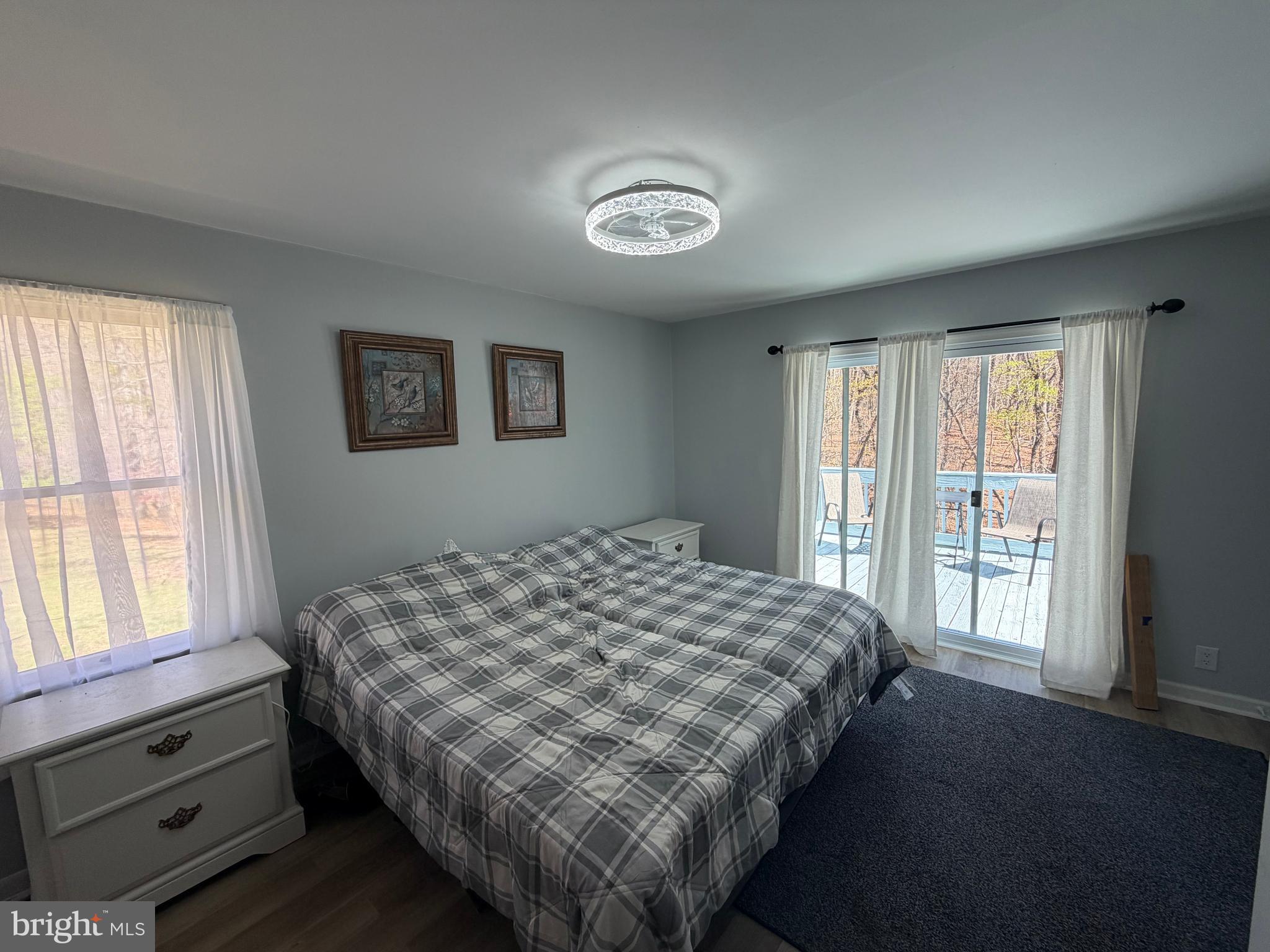 PIN OAK - Residential