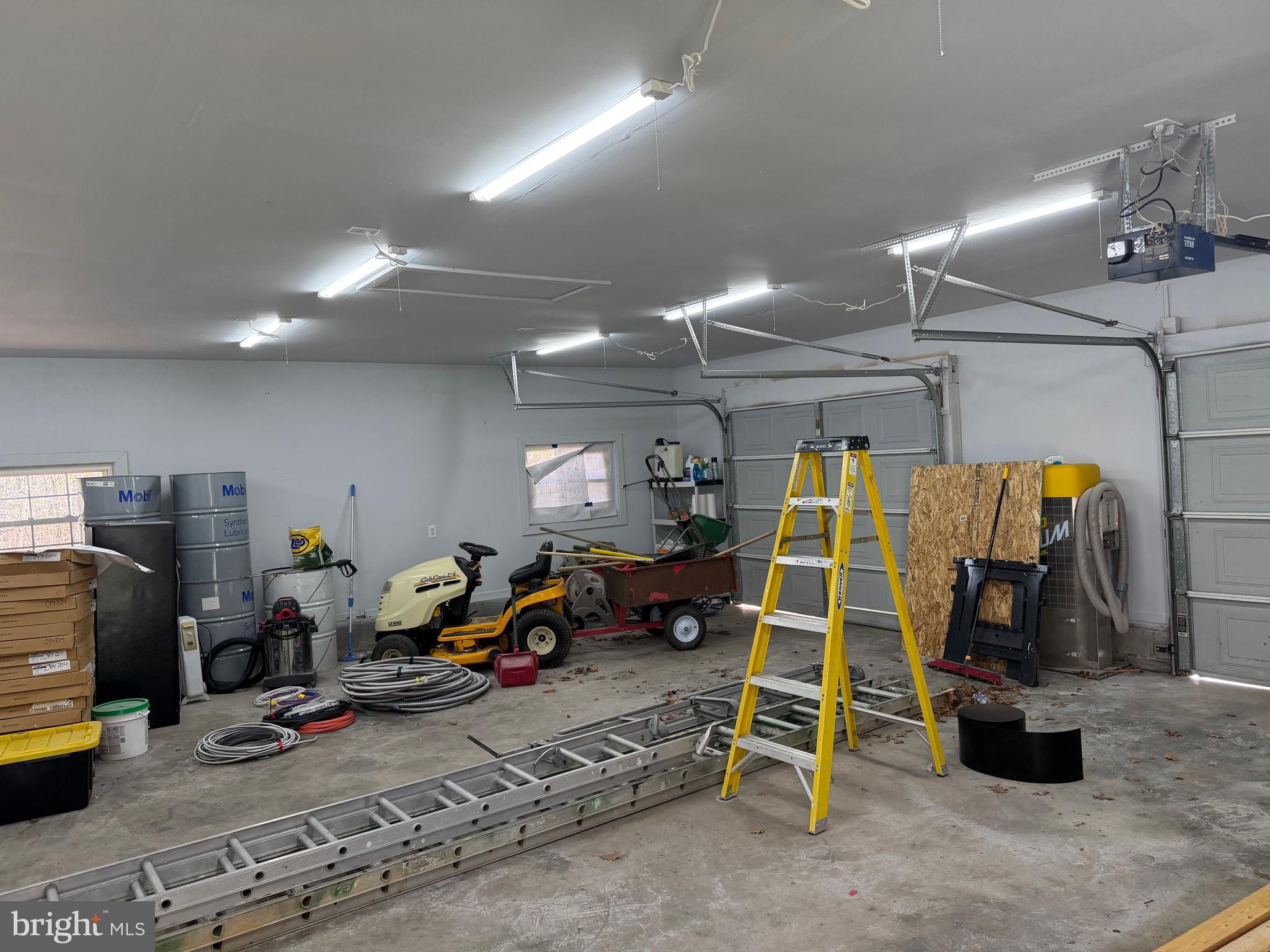 PIN OAK - Residential