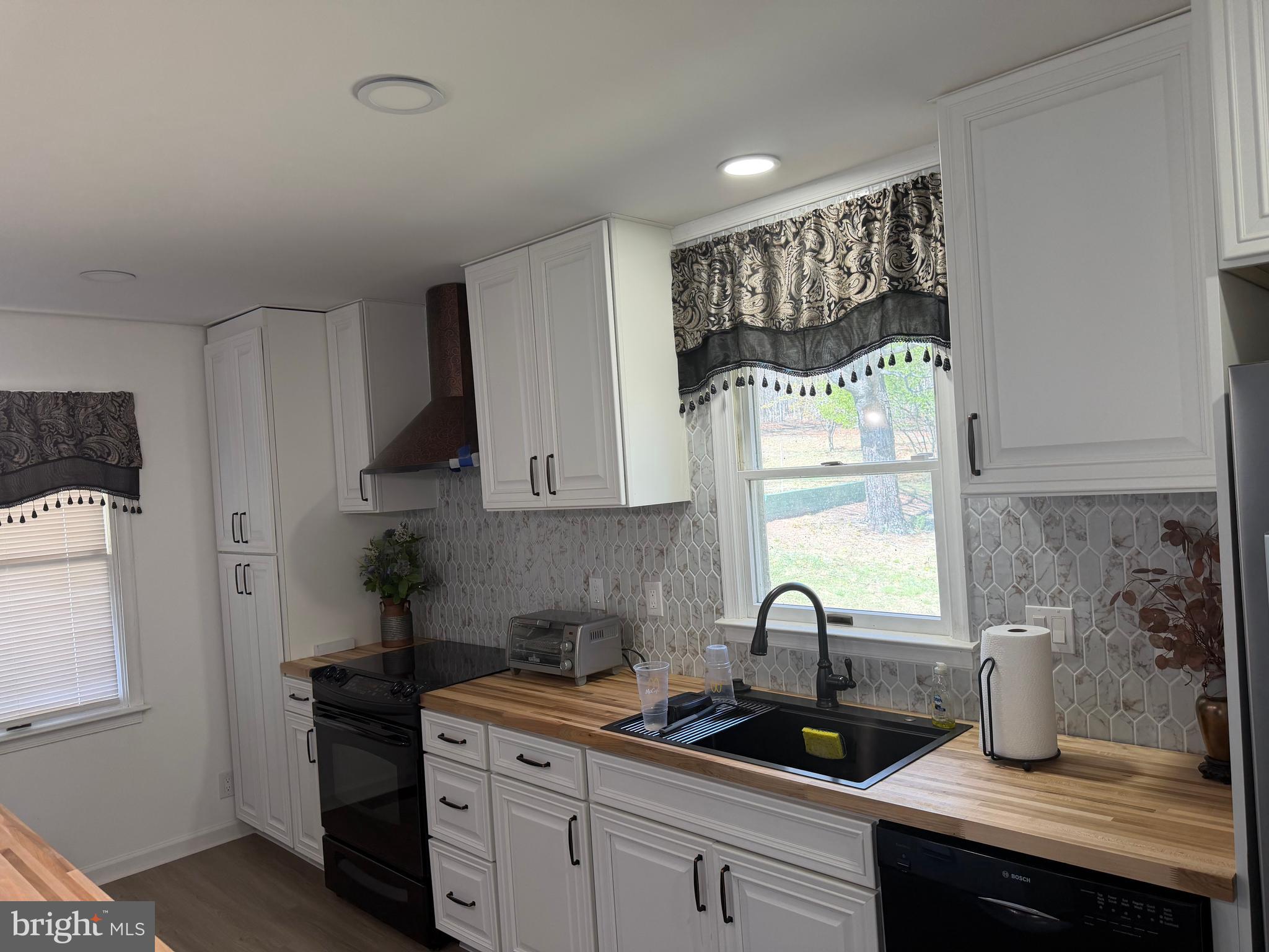 PIN OAK - Residential