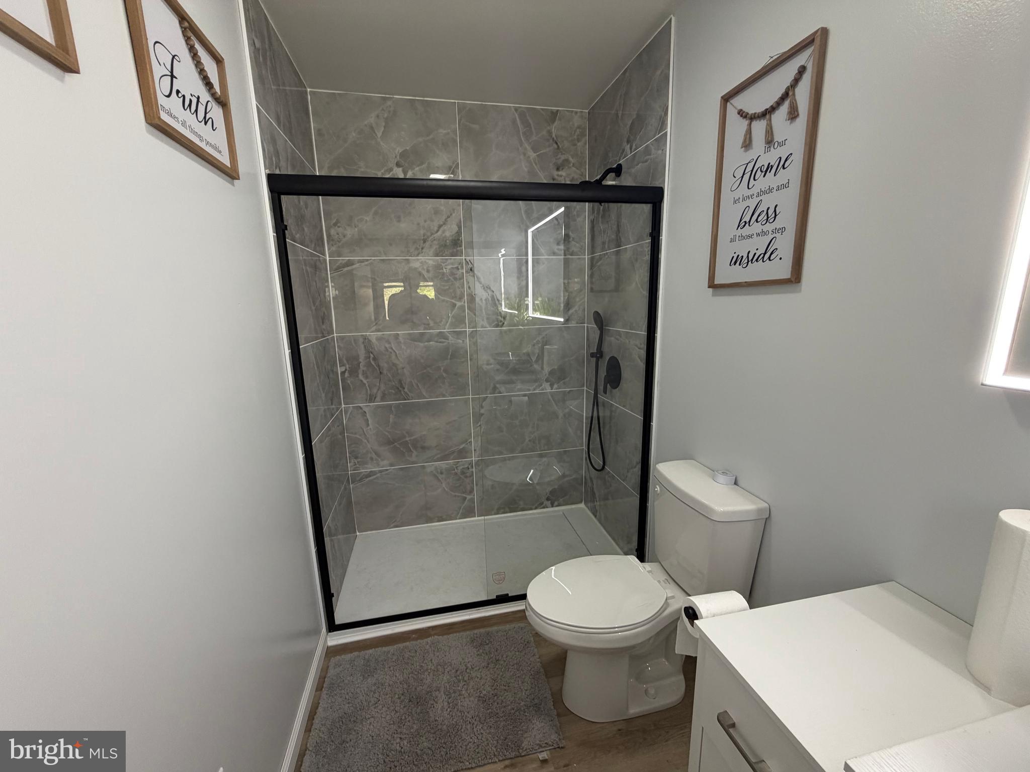 PIN OAK - Residential