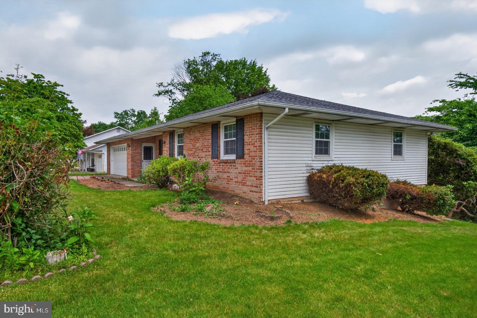 426 SIOUX DRIVE