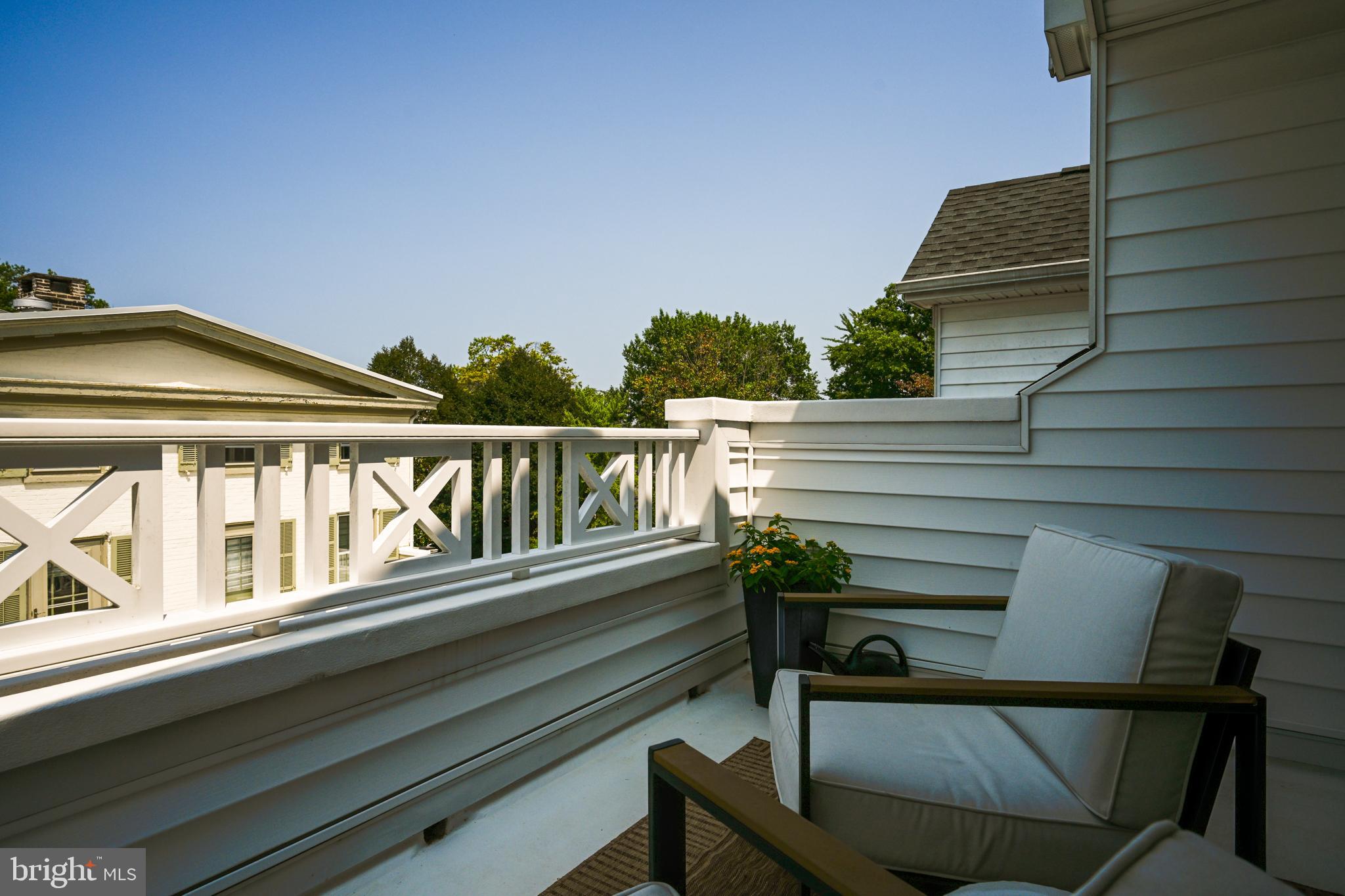 TOWN WALK AT CHURCH AND DEAN - Residential