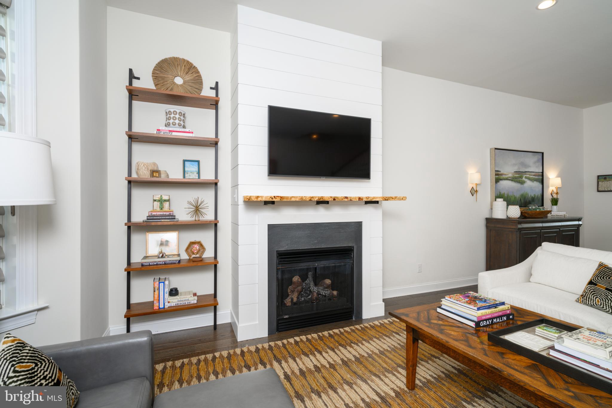 TOWN WALK AT CHURCH AND DEAN - Residential