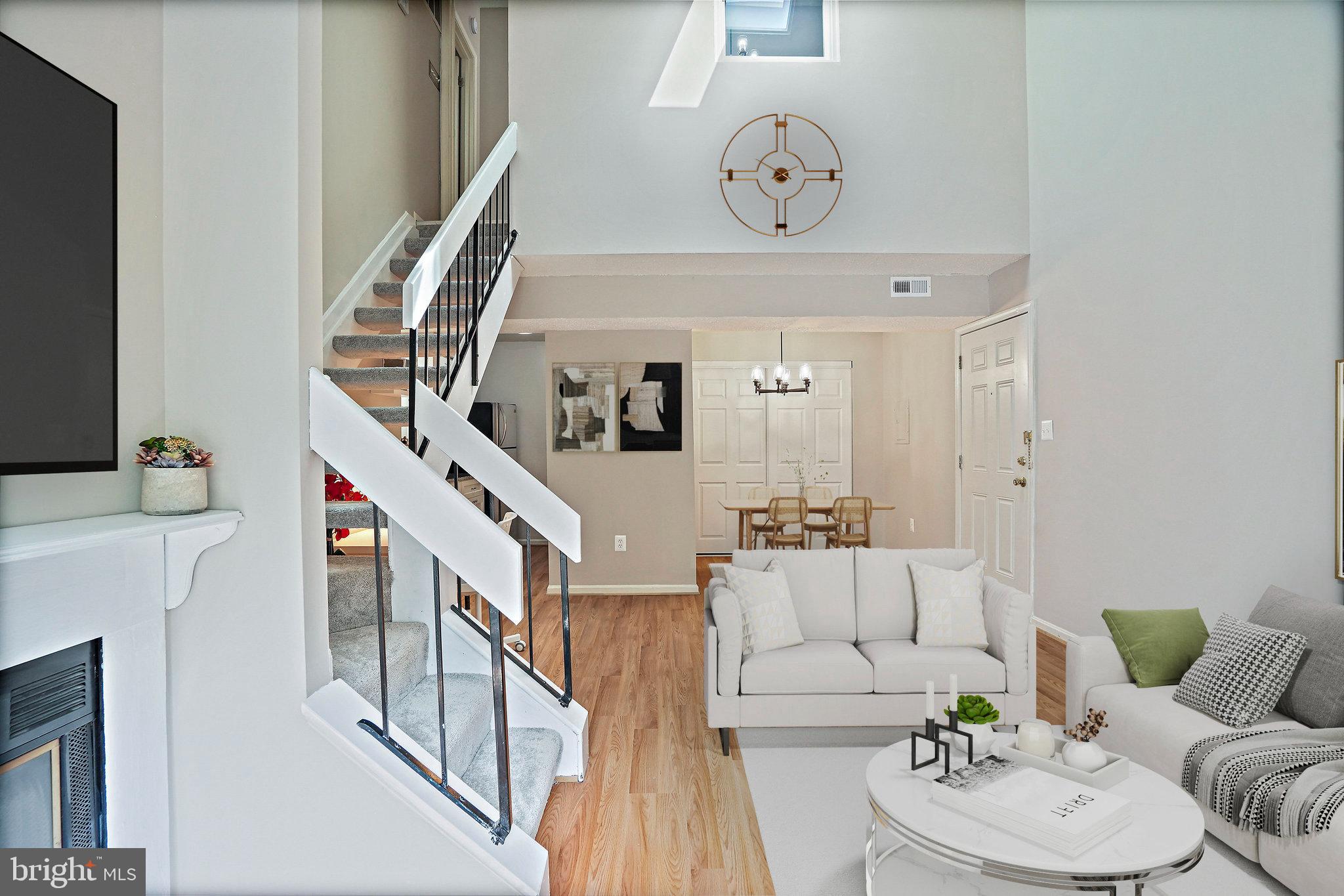 1605 CARRIAGE HOUSE TERRACE H