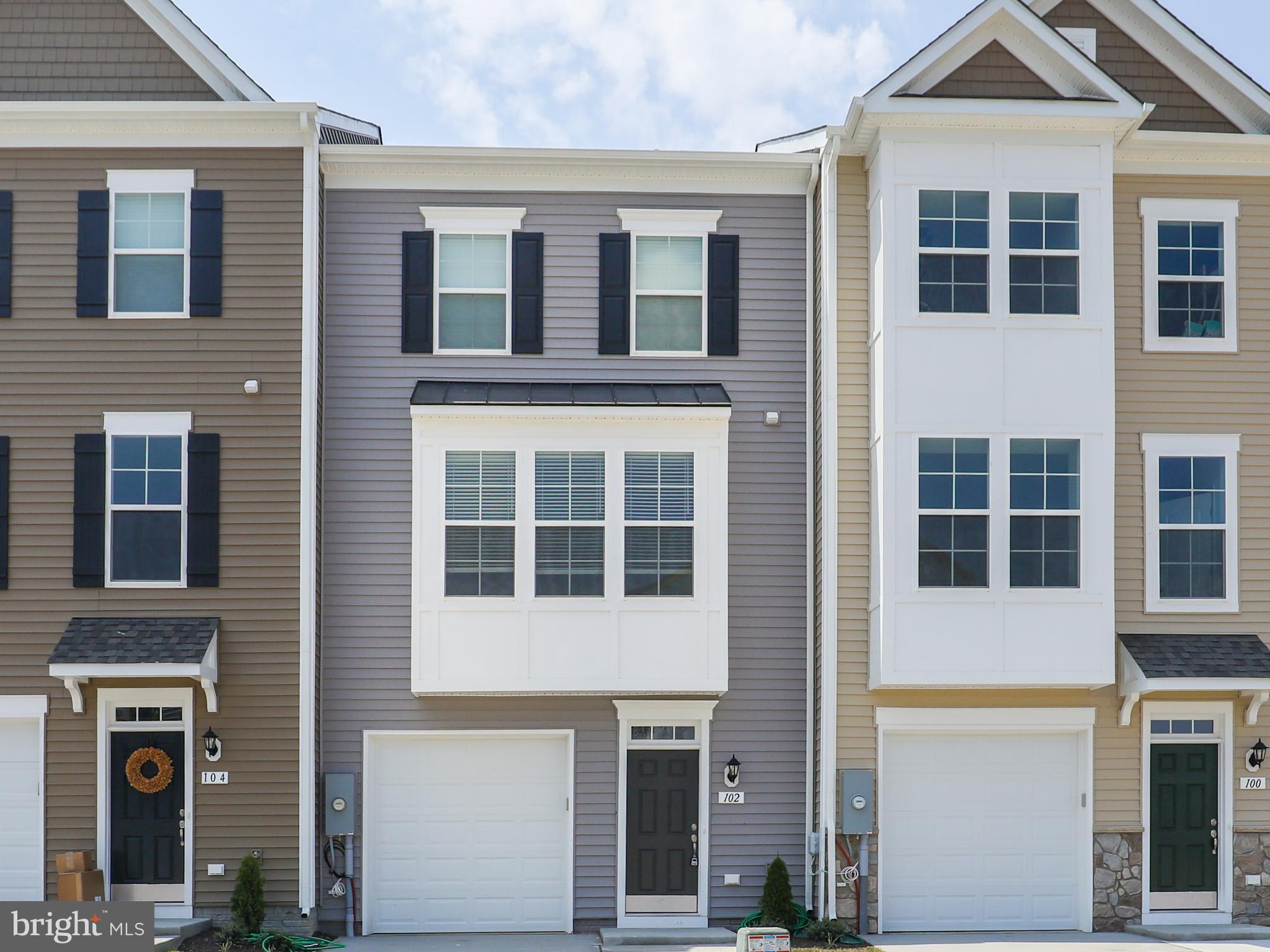 FREEDOM MANOR - Residential Lease