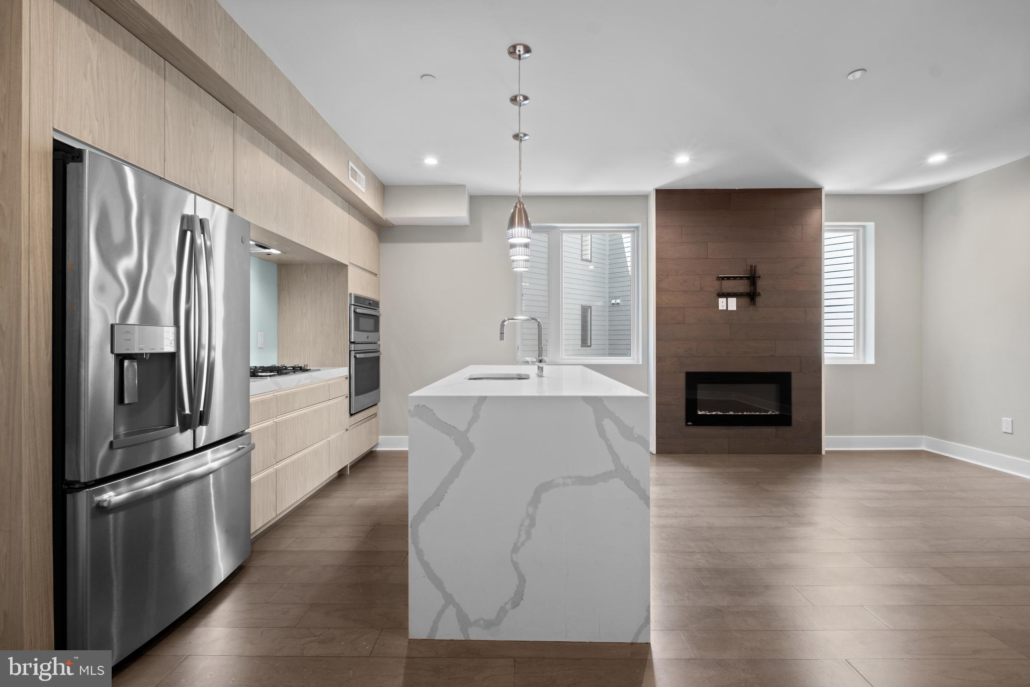1405 FRANKFORD AVENUE 21 405