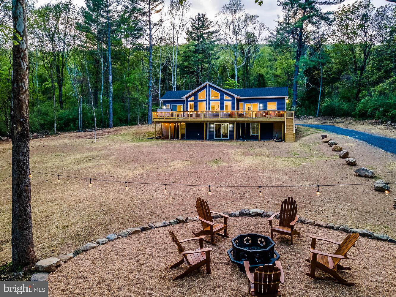 1850 GOONEY MANOR LOOP