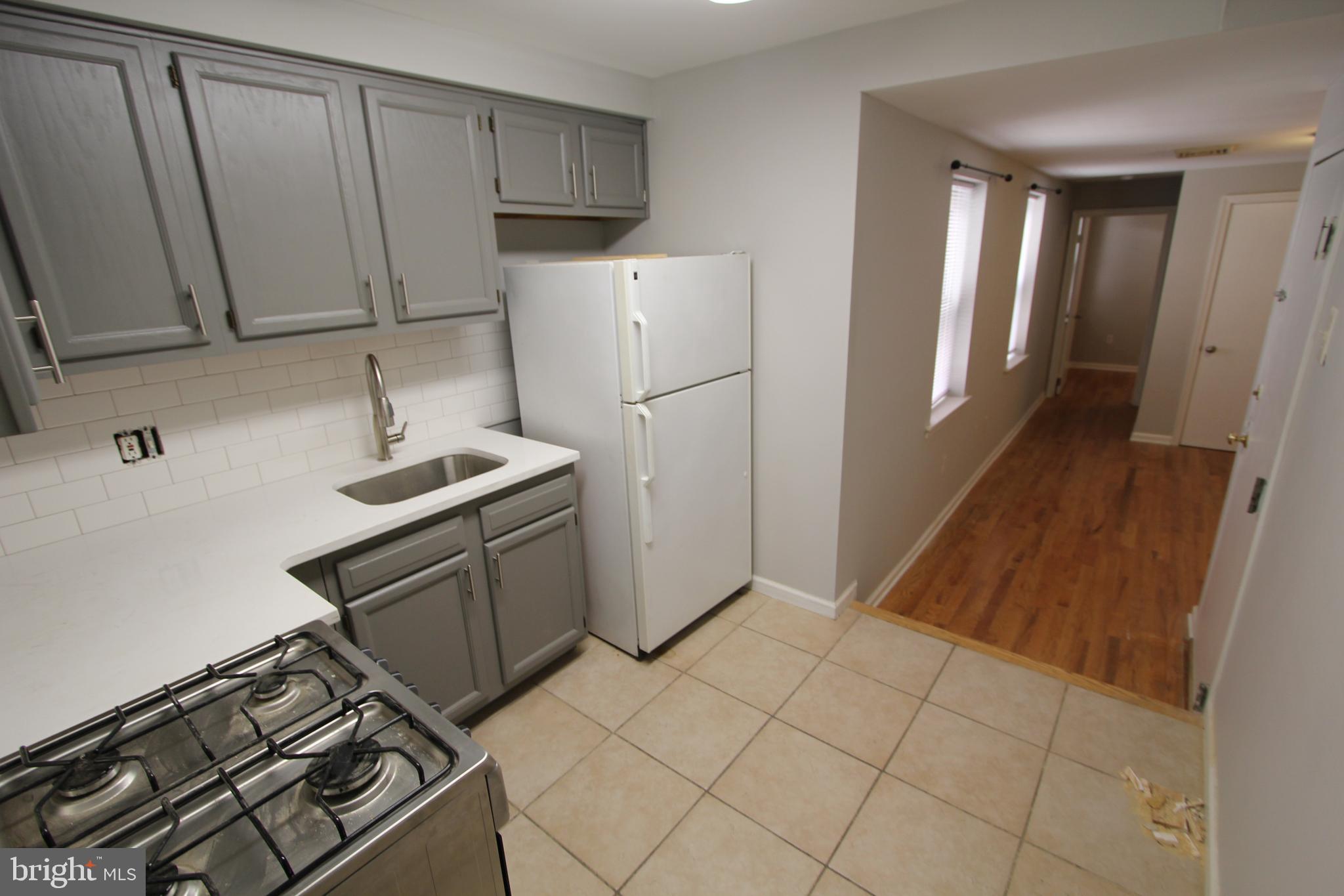 GRADUATE HOSPITAL - Residential Lease