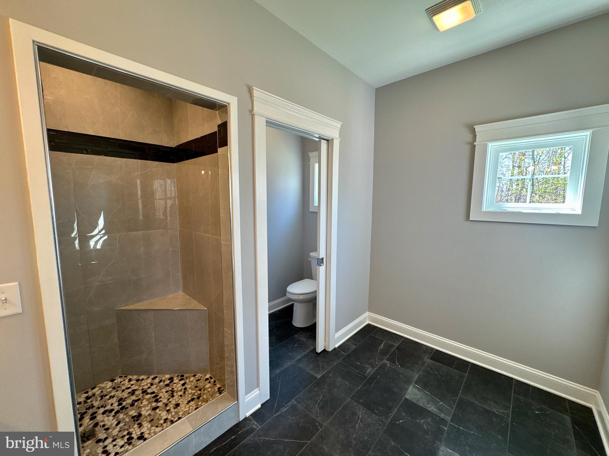 LYNWOOD ESTATES - Residential