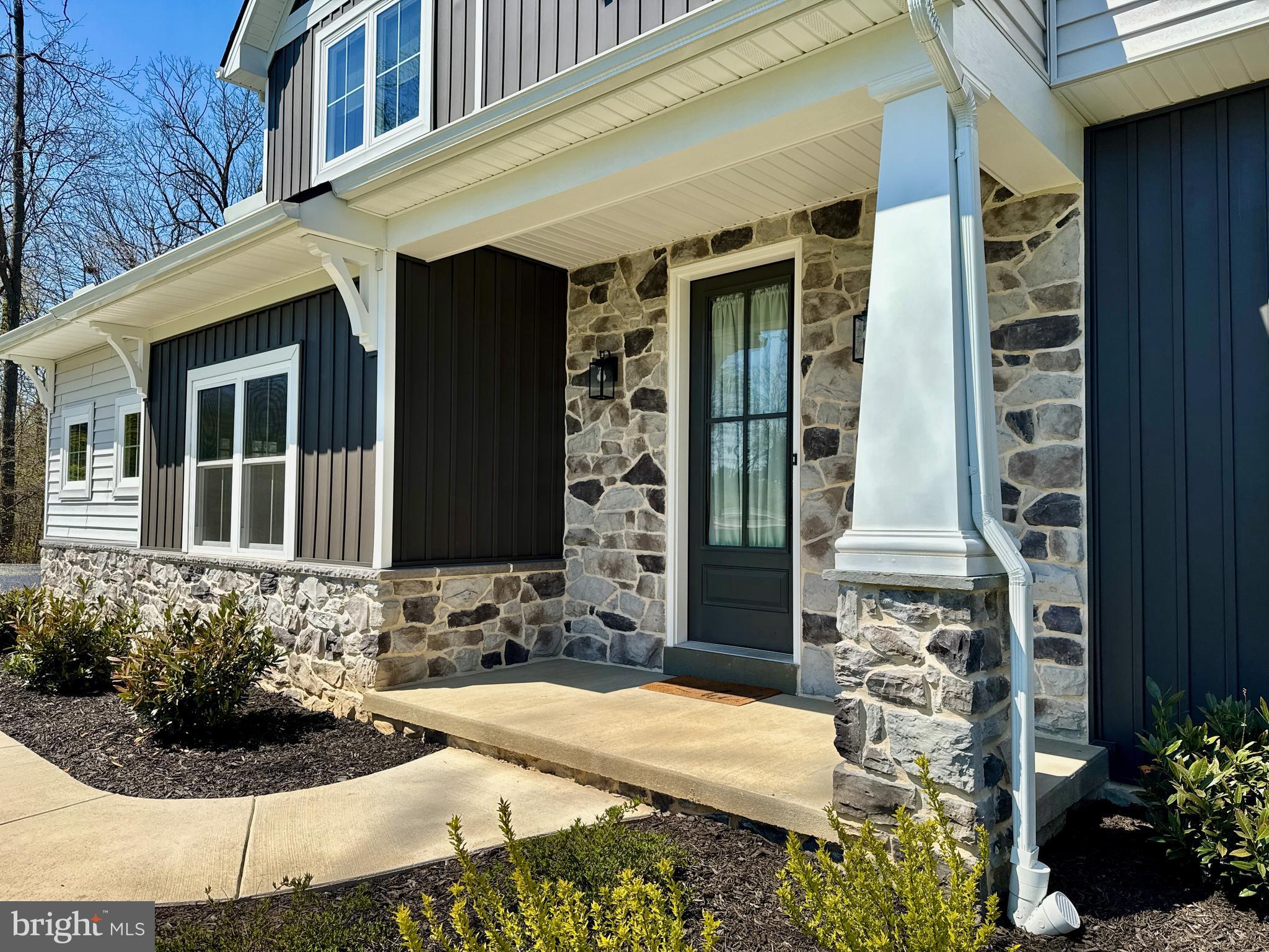 LYNWOOD ESTATES - Residential