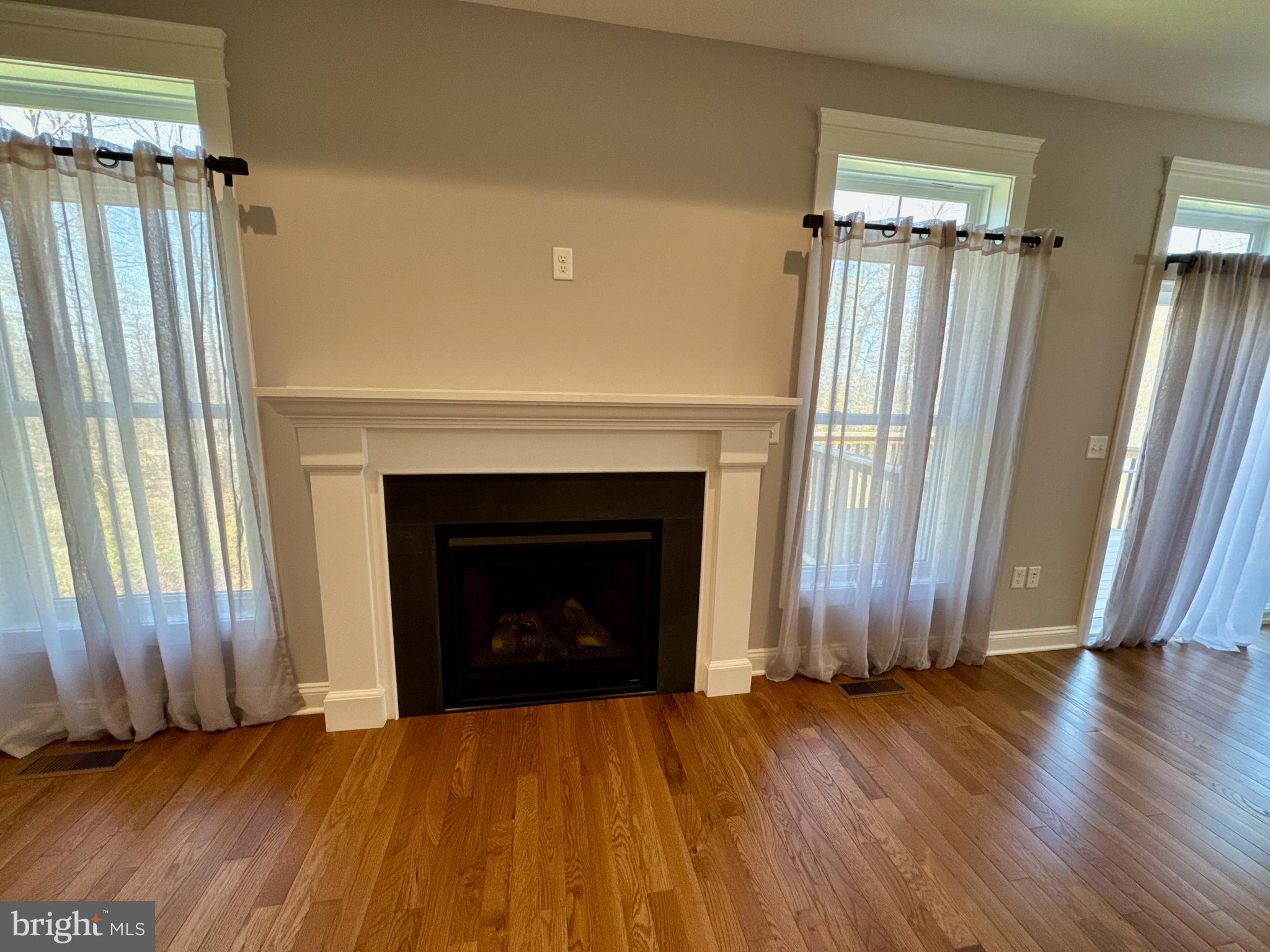 LYNWOOD ESTATES - Residential