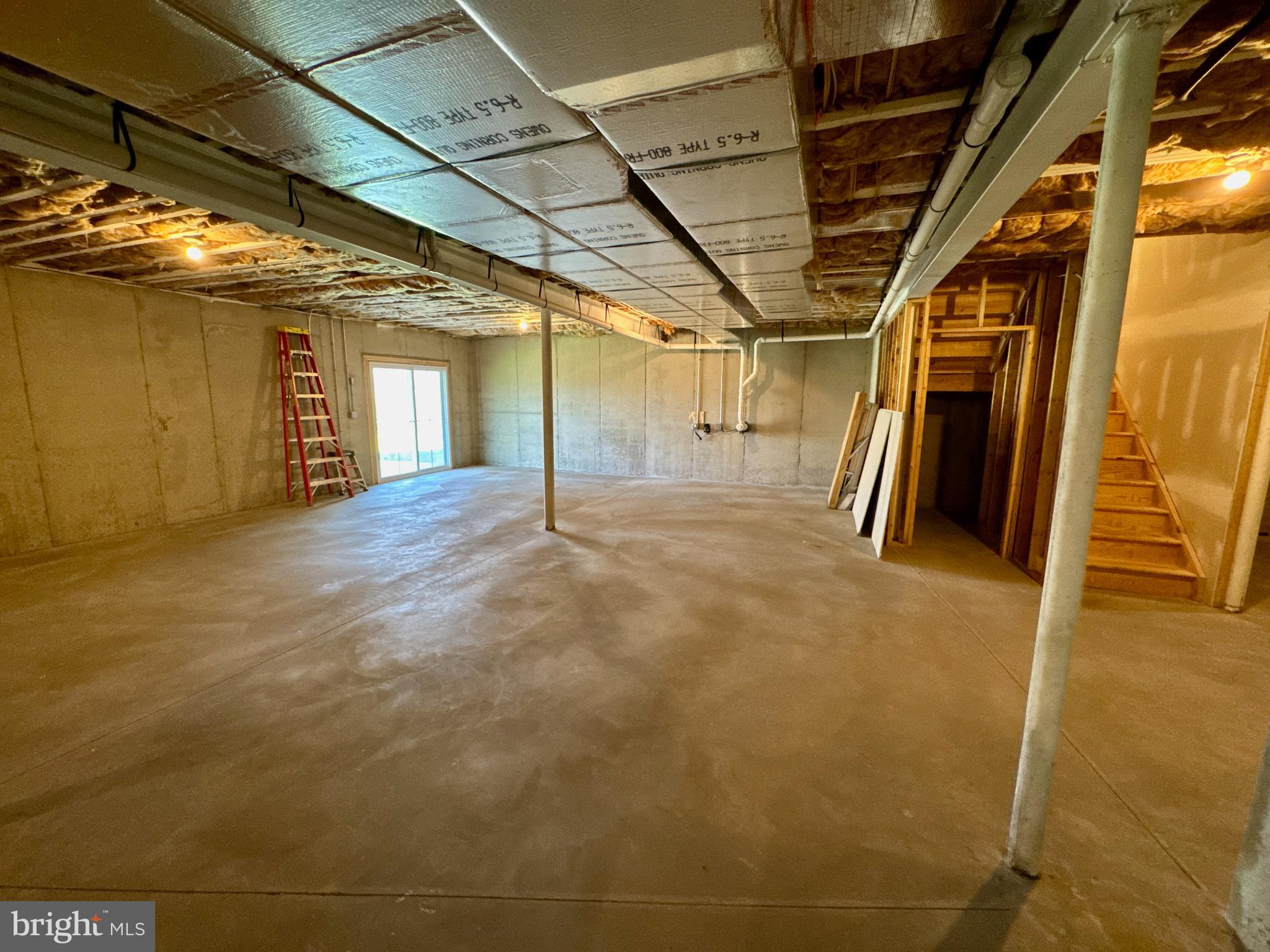 LYNWOOD ESTATES - Residential