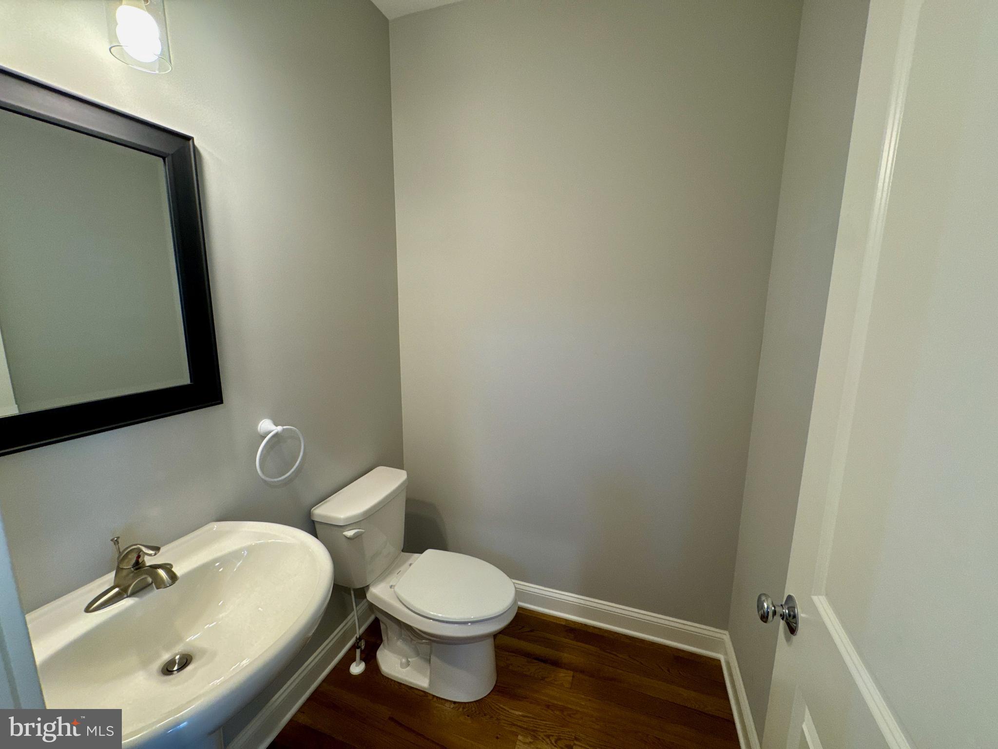 LYNWOOD ESTATES - Residential