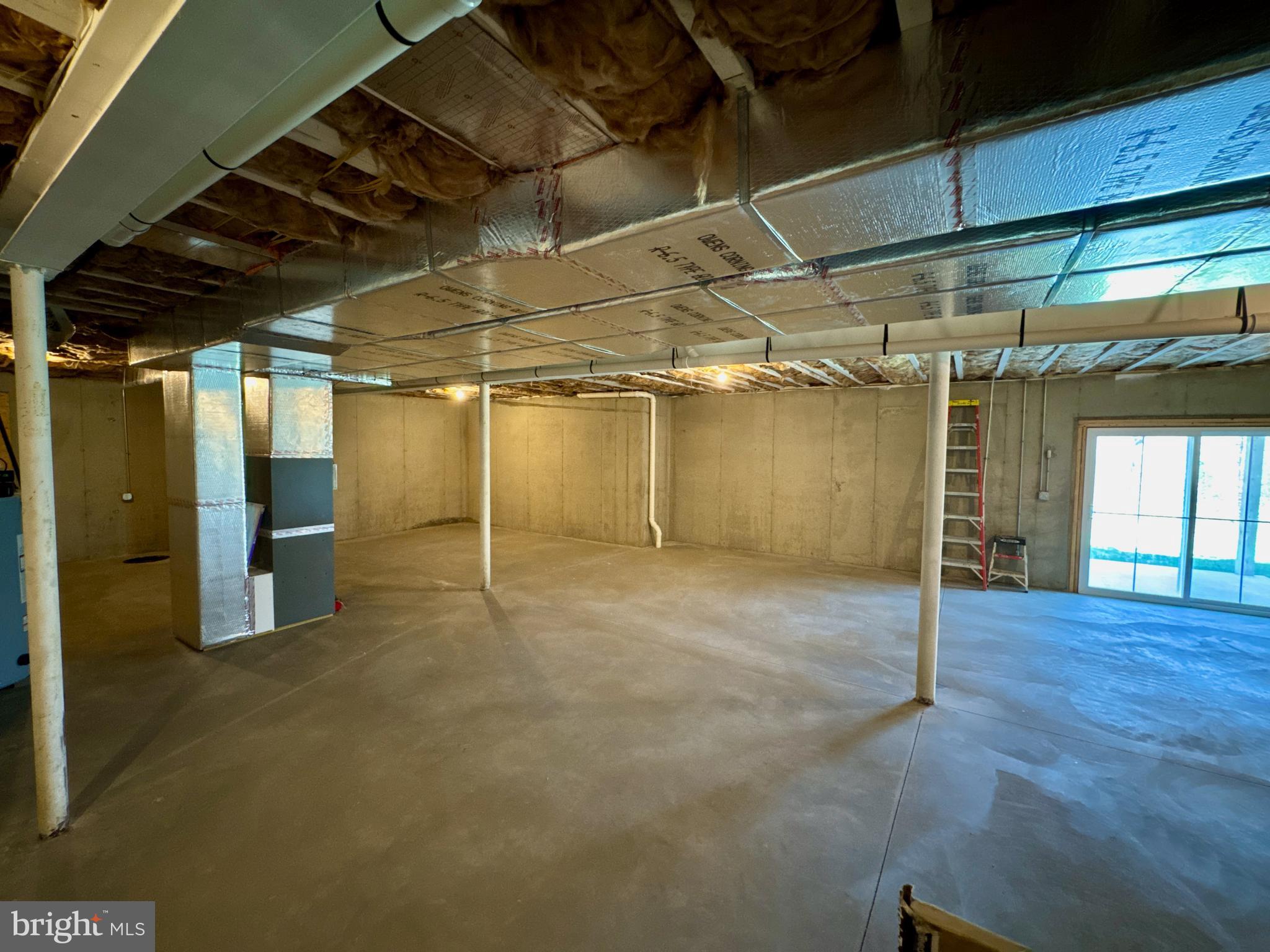 LYNWOOD ESTATES - Residential