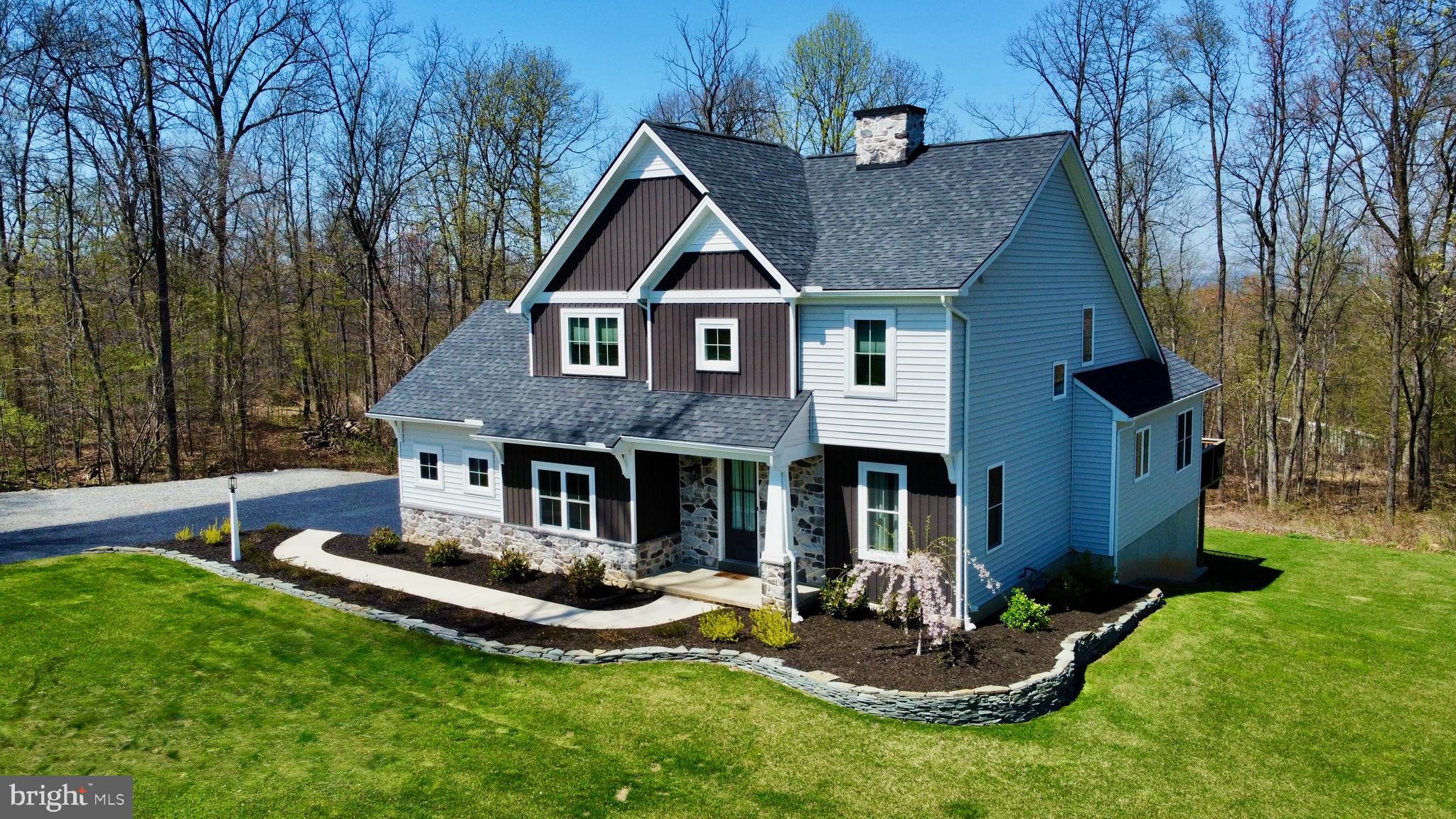 LYNWOOD ESTATES - Residential