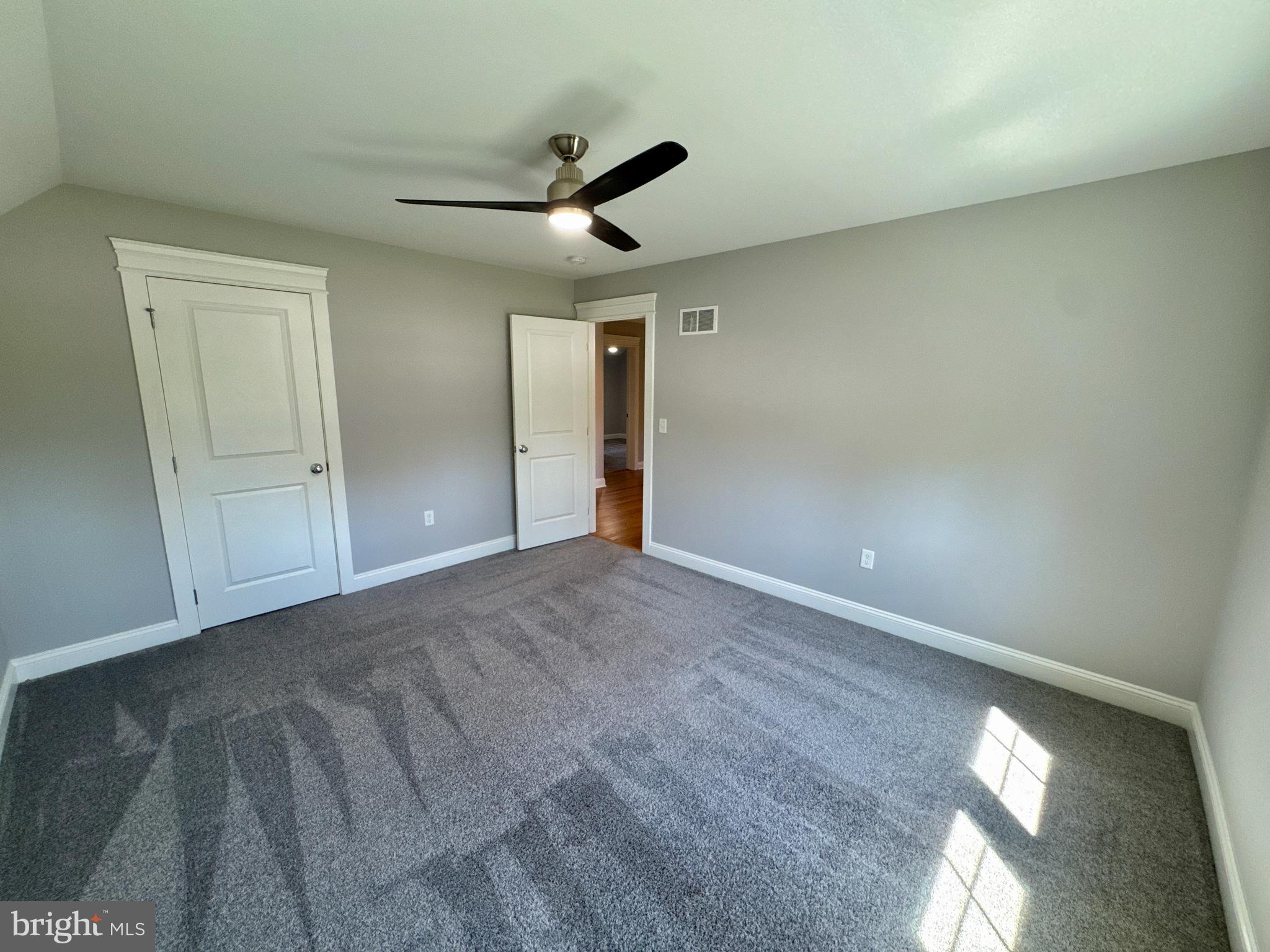 LYNWOOD ESTATES - Residential