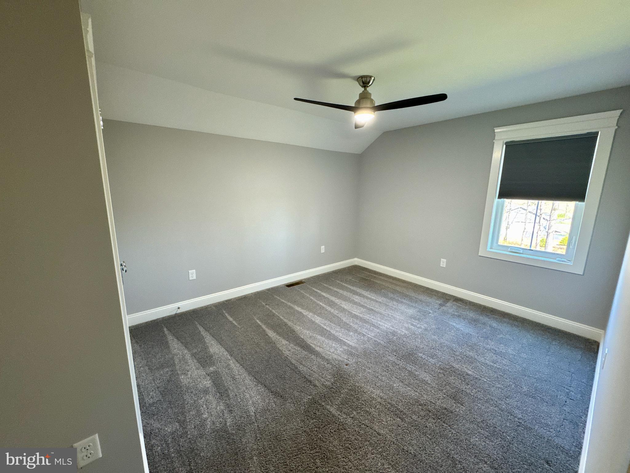 LYNWOOD ESTATES - Residential