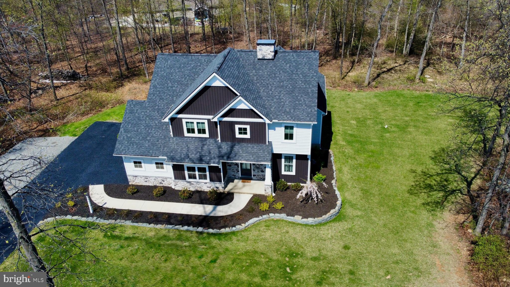 LYNWOOD ESTATES - Residential