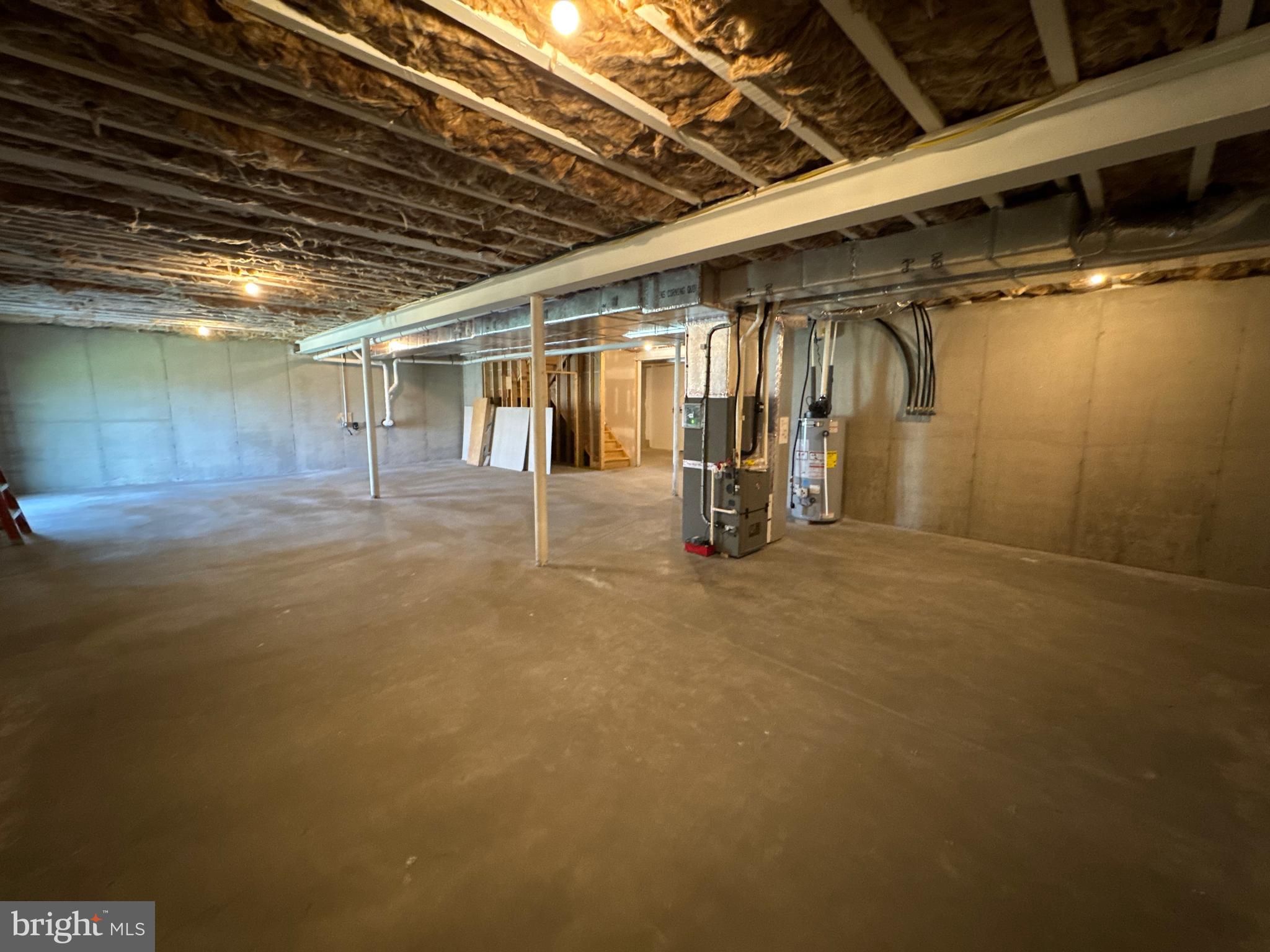 LYNWOOD ESTATES - Residential