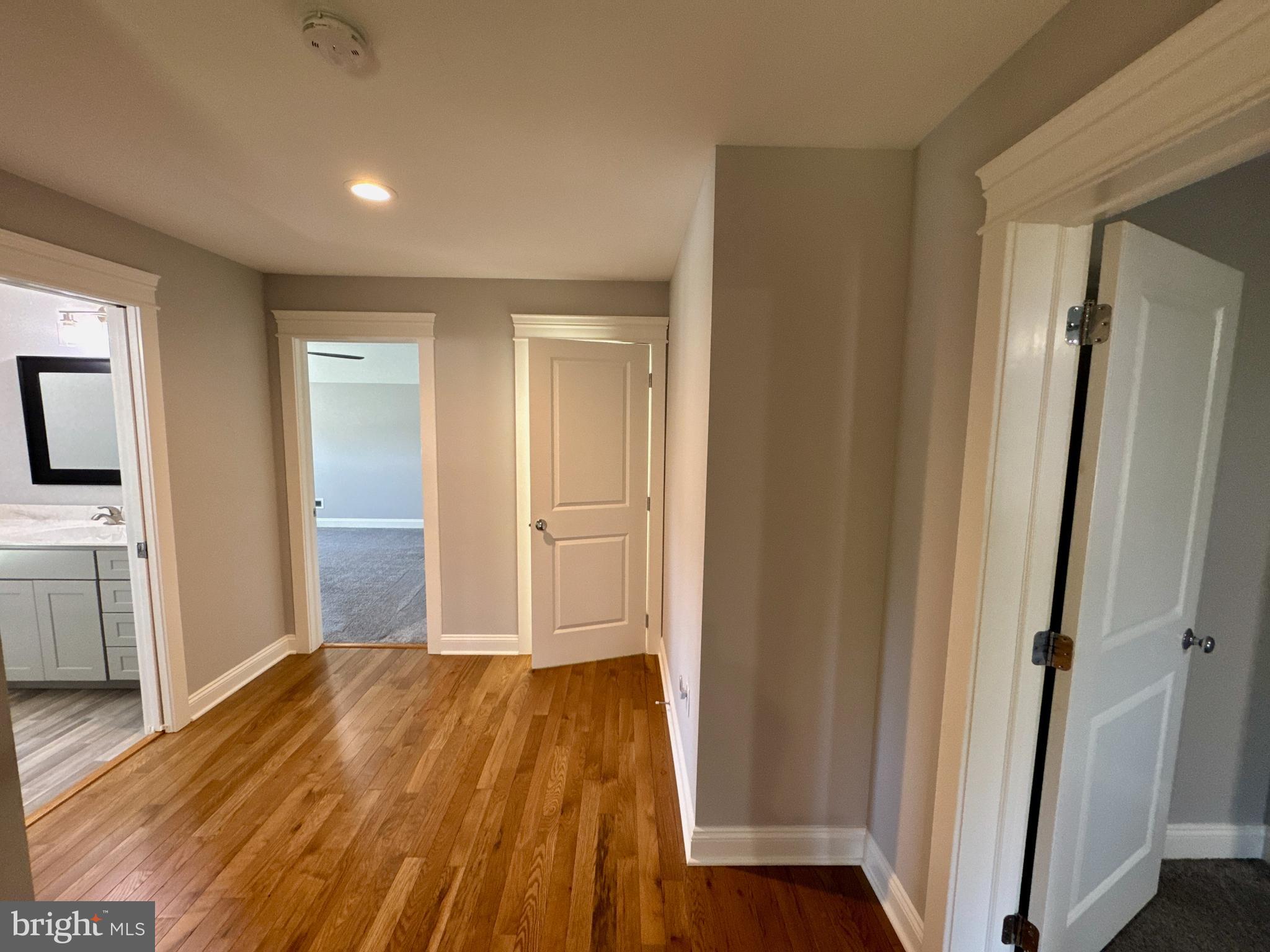 LYNWOOD ESTATES - Residential