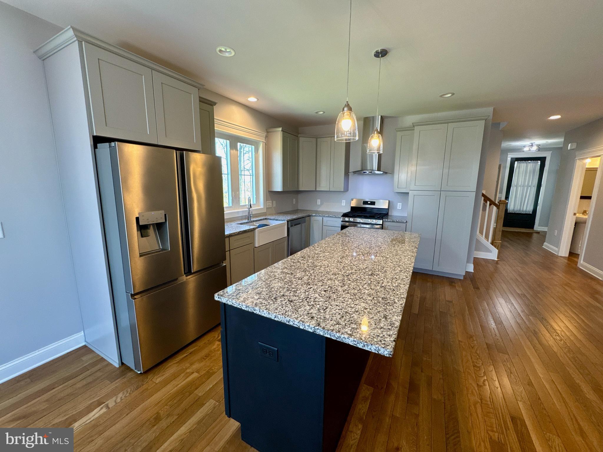 LYNWOOD ESTATES - Residential