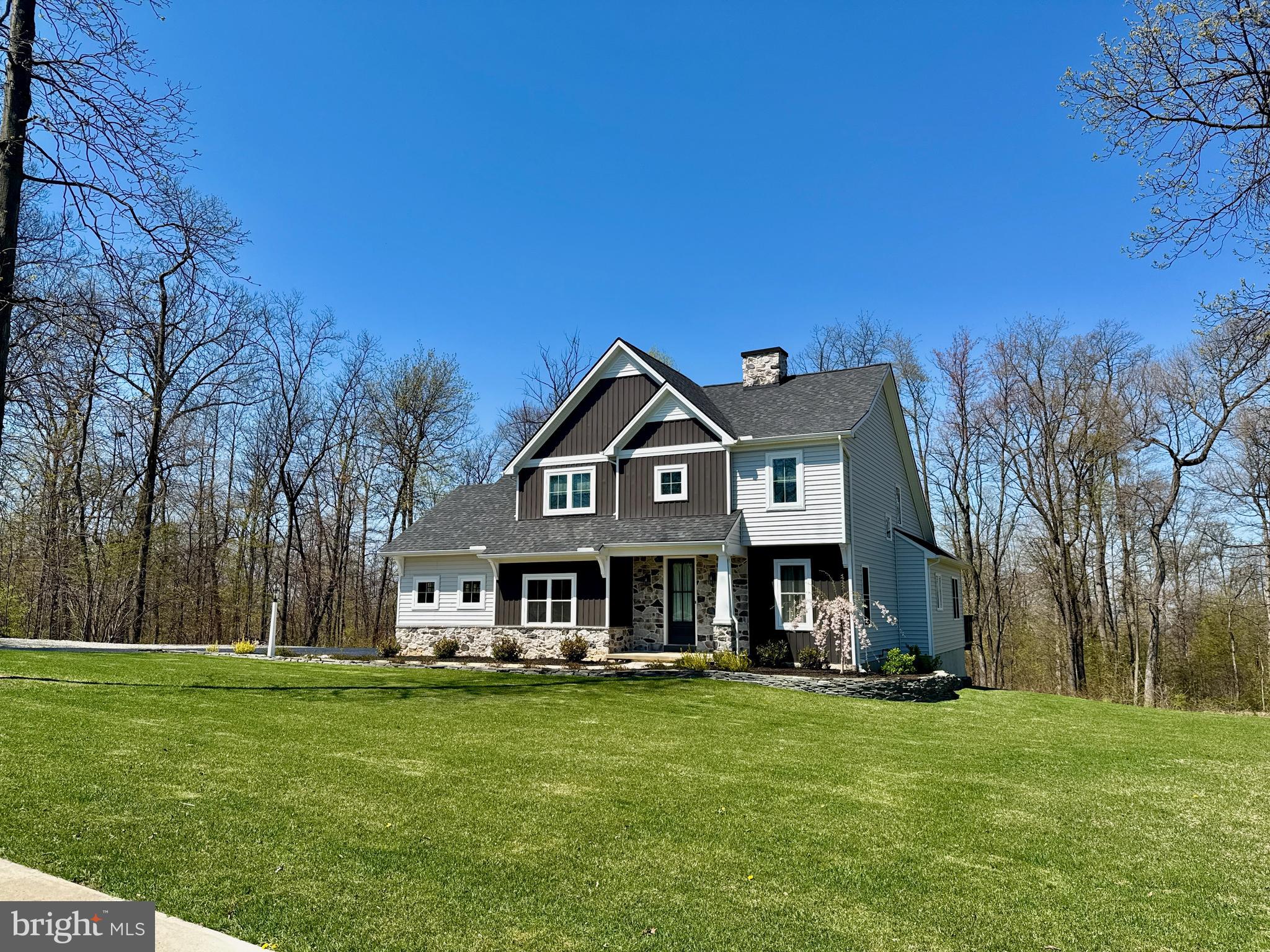 LYNWOOD ESTATES - Residential