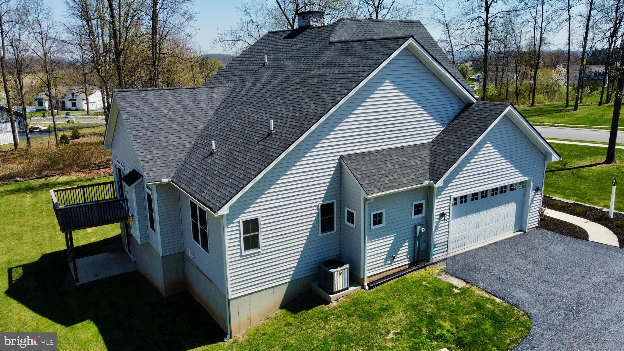 LYNWOOD ESTATES - Residential