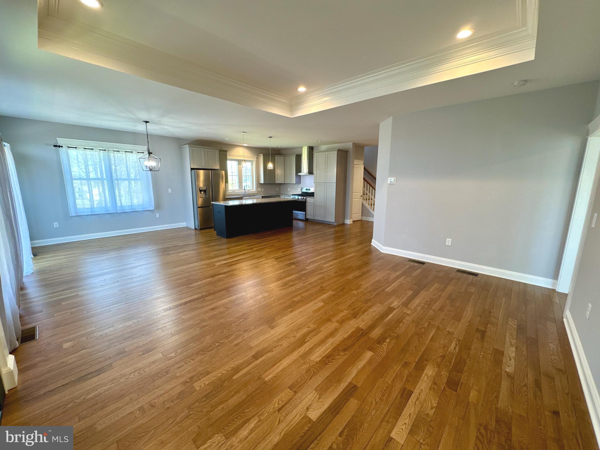 LYNWOOD ESTATES - Residential