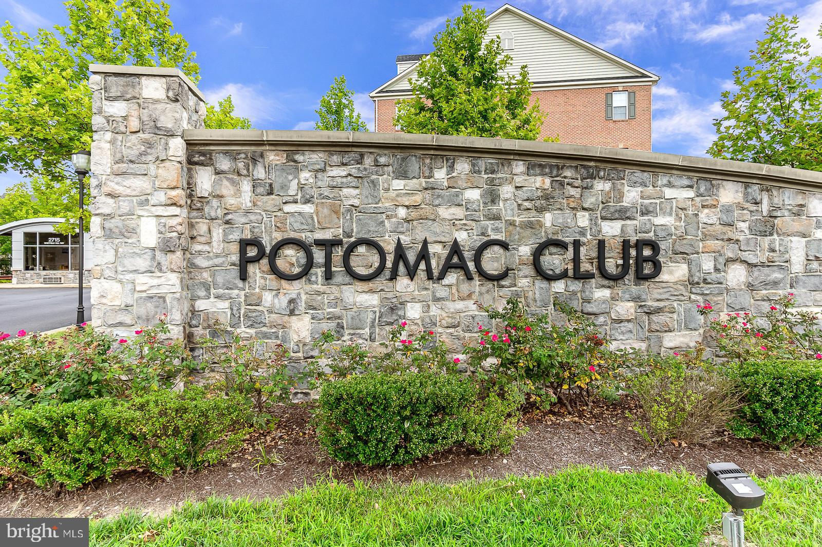 POTOMAC CLUB - Residential Lease