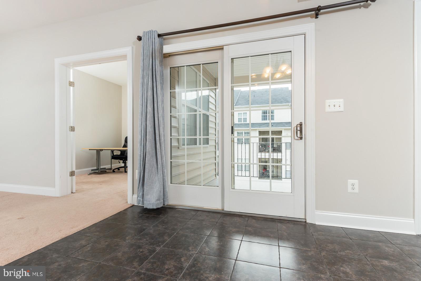 POTOMAC CLUB - Residential Lease