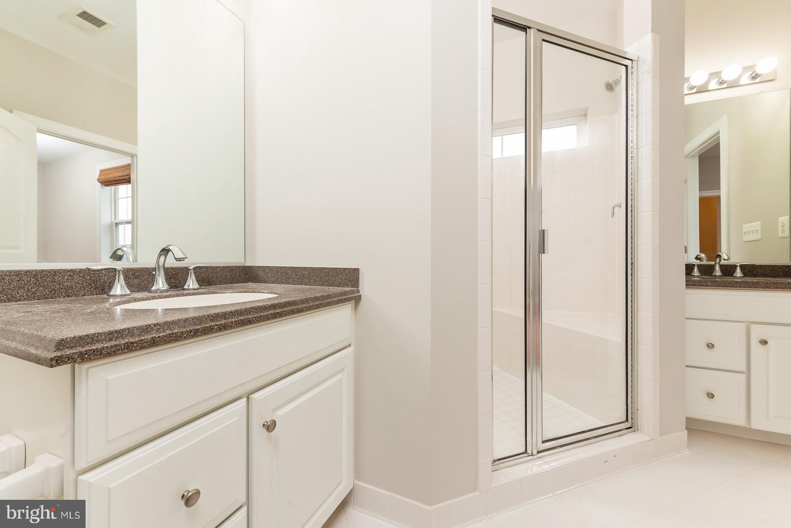 POTOMAC CLUB - Residential Lease