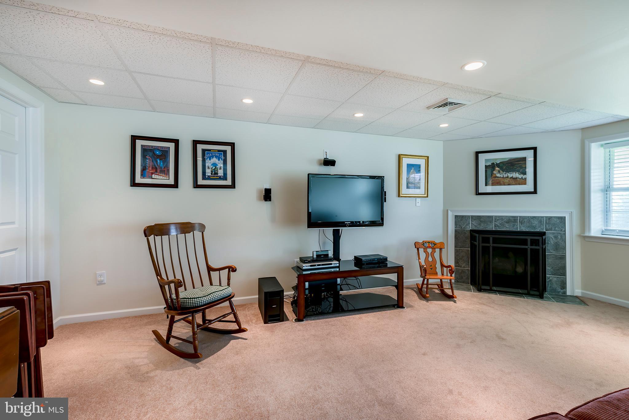 MALLARD PONDS - Residential