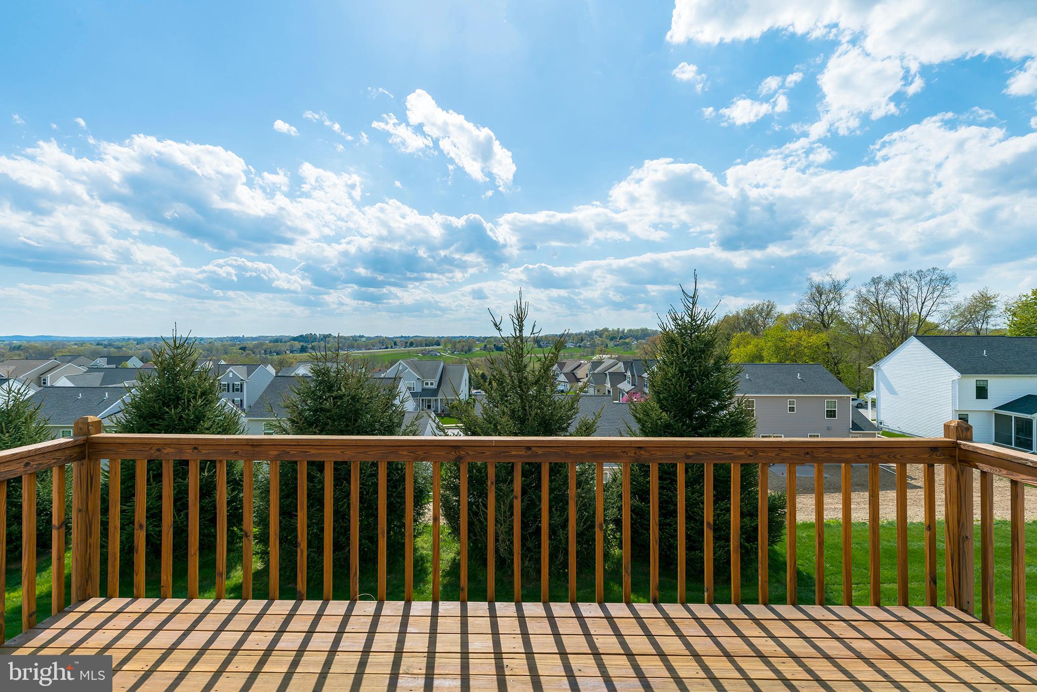 MALLARD PONDS - Residential