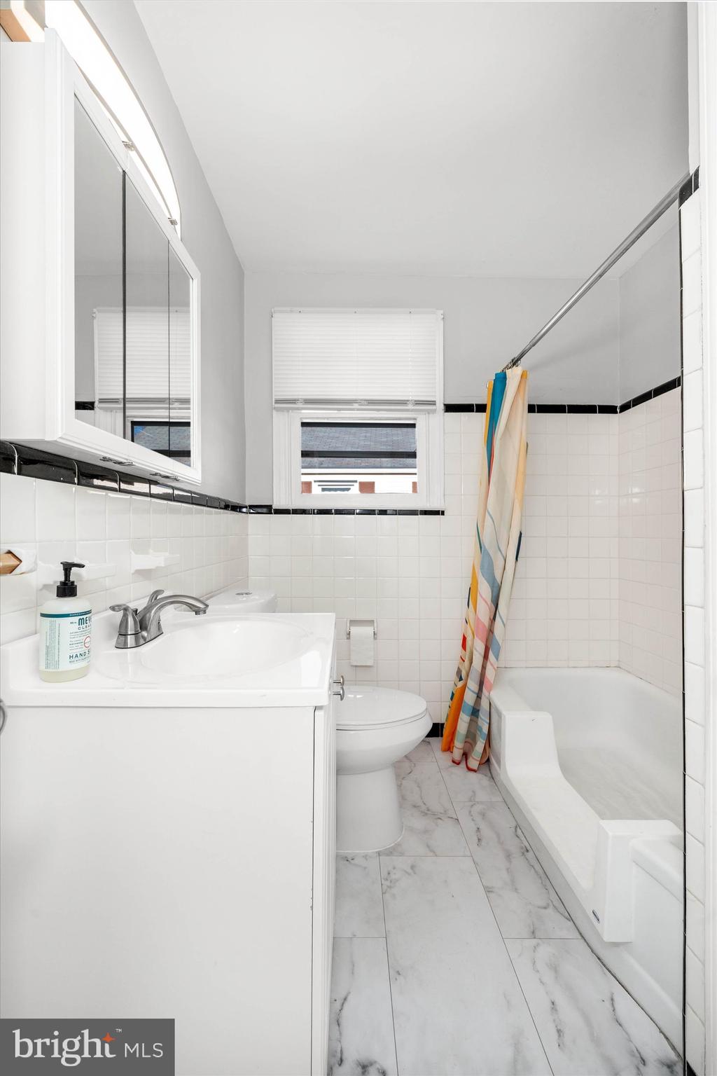 ROLLING PARK - Residential