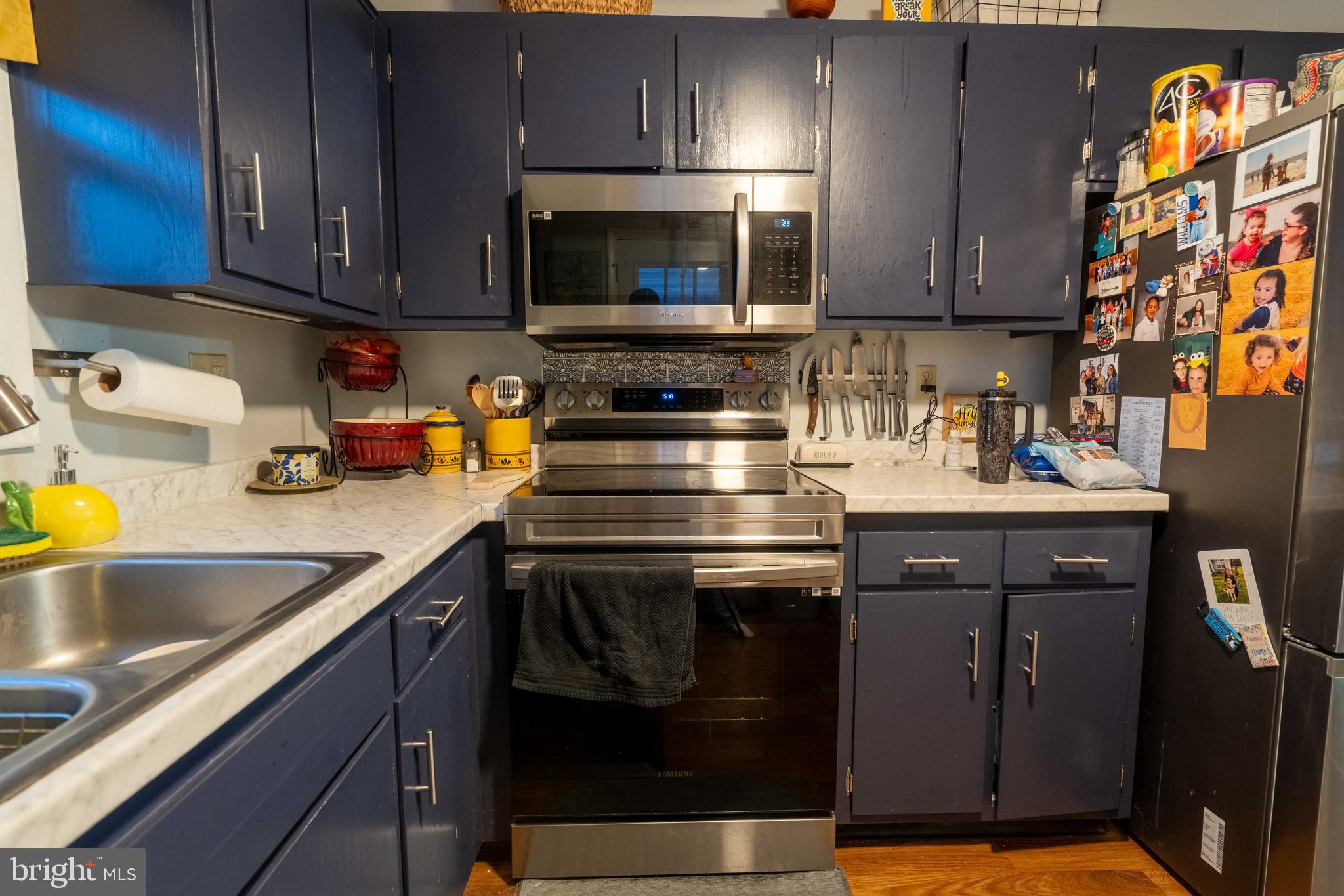 EASTMAN HEIGHTS - Residential