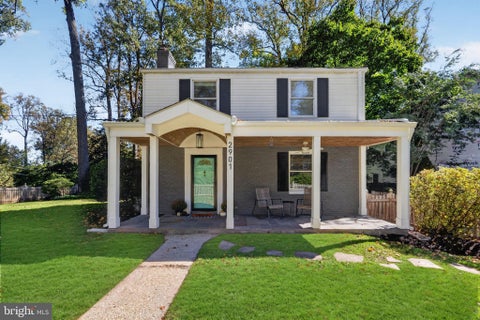 Photo of 2901 Woodlawn Avenue, FALLS CHURCH, VA 22042 (MLS # VAFX2346914)