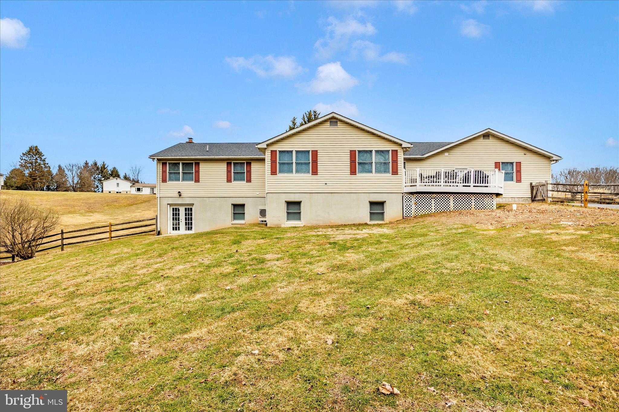 STONELAKE - Residential