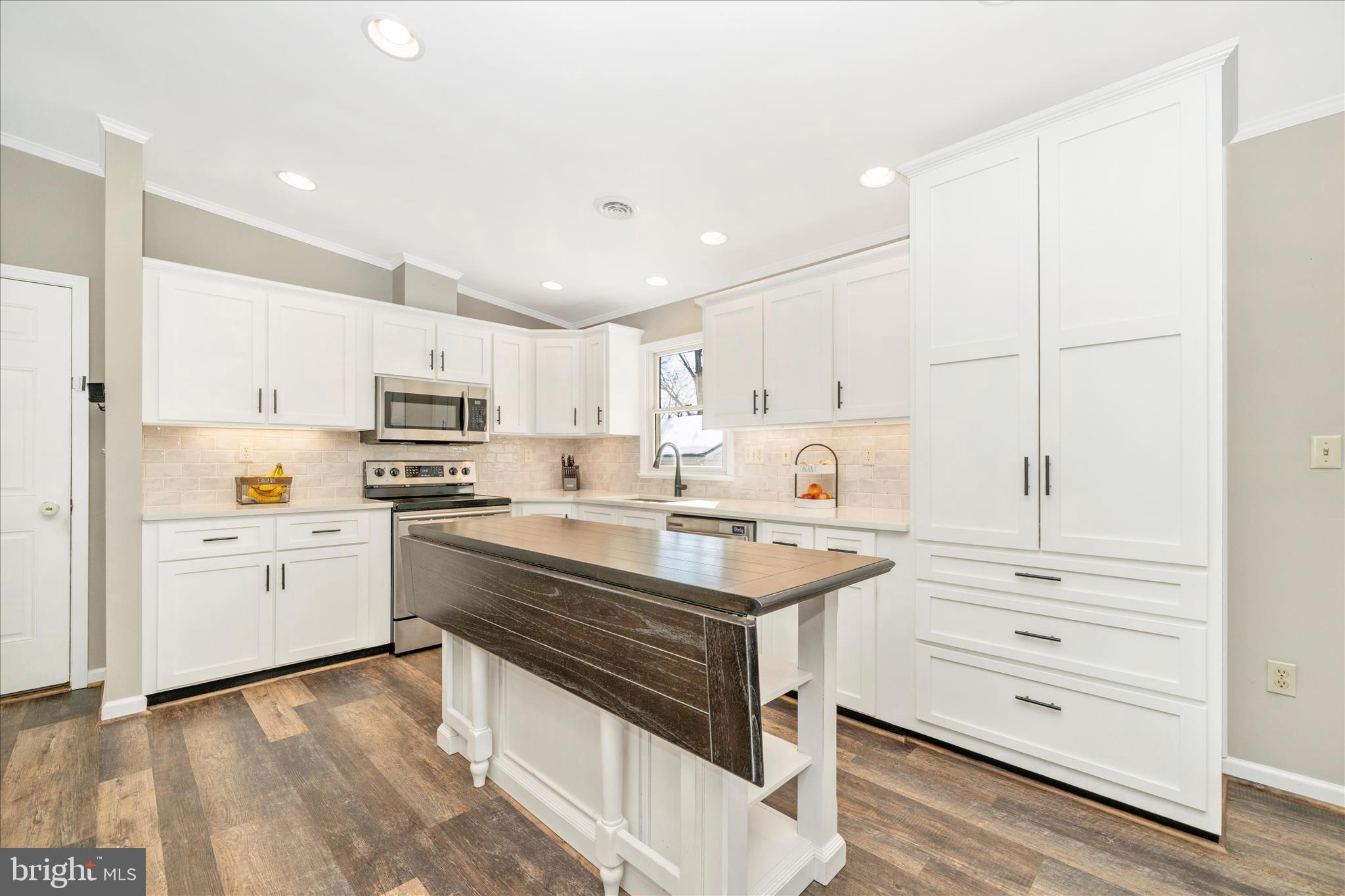 STONELAKE - Residential